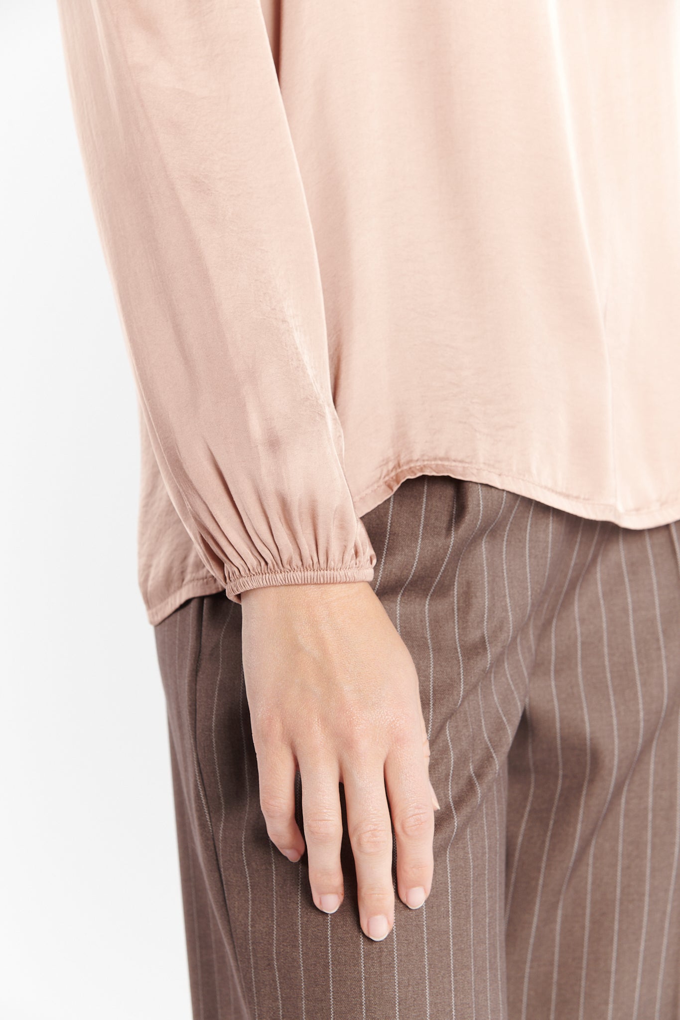 BLOUSE COL V DANA ROSE POUDRE