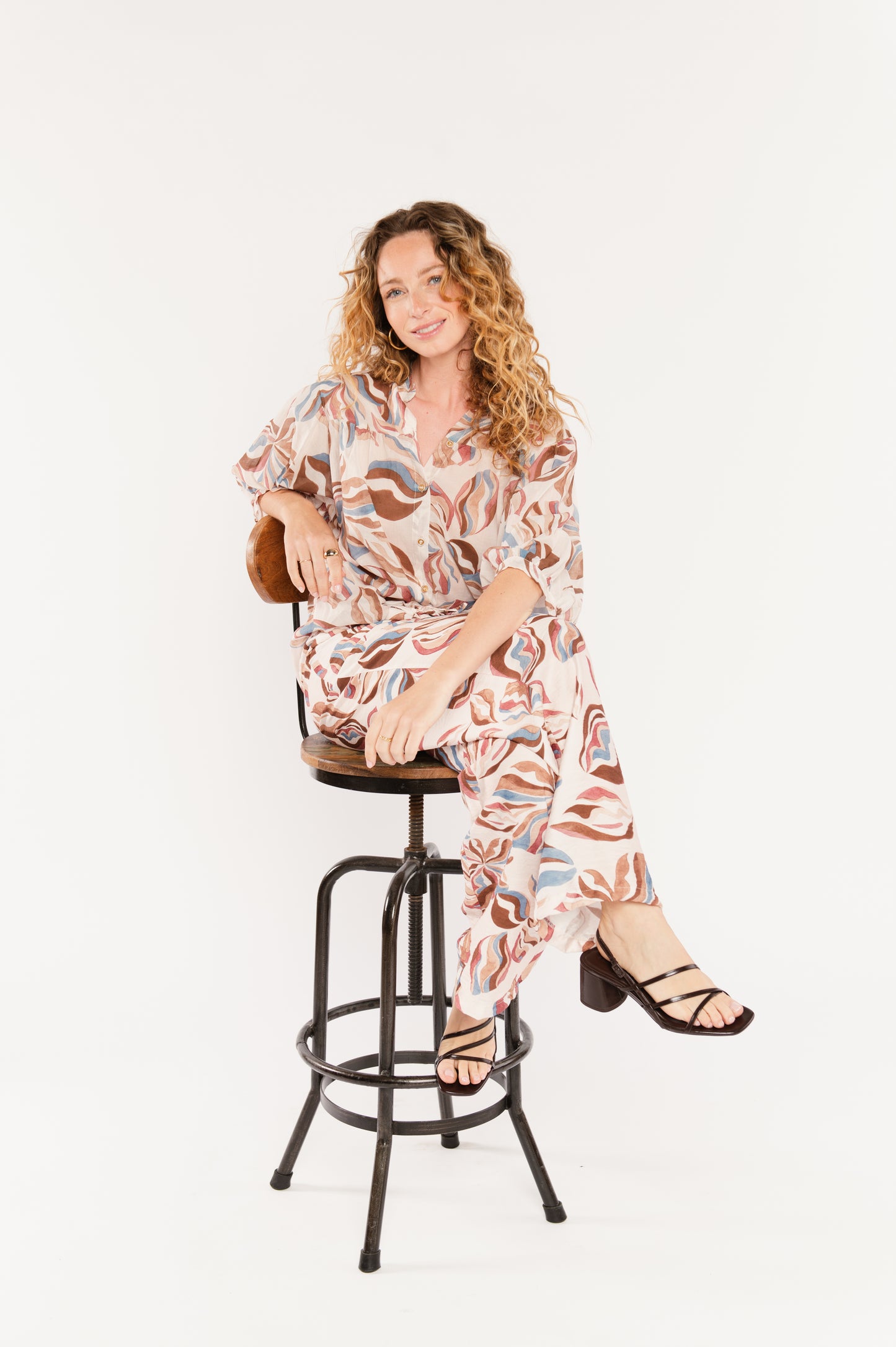 PANTALON À FLEURS EDENA ÉCRU & MARRON
