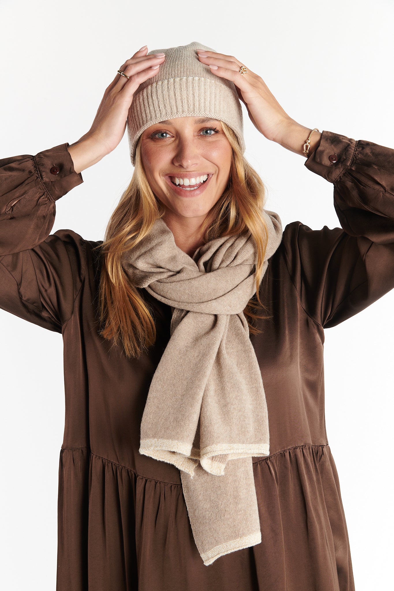 BONNET CACHEMIRE DAE TAUPE