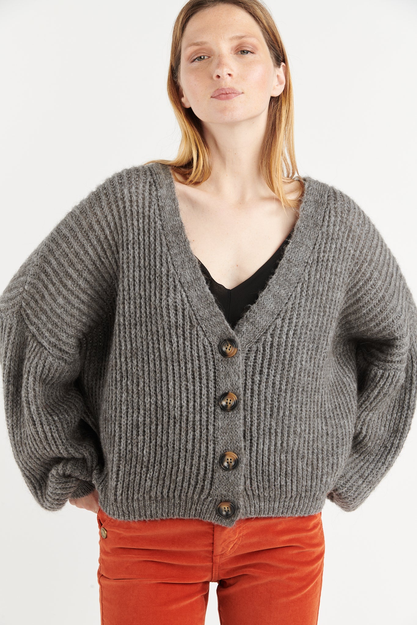 GILET AMPLE BERNARD CENDRE