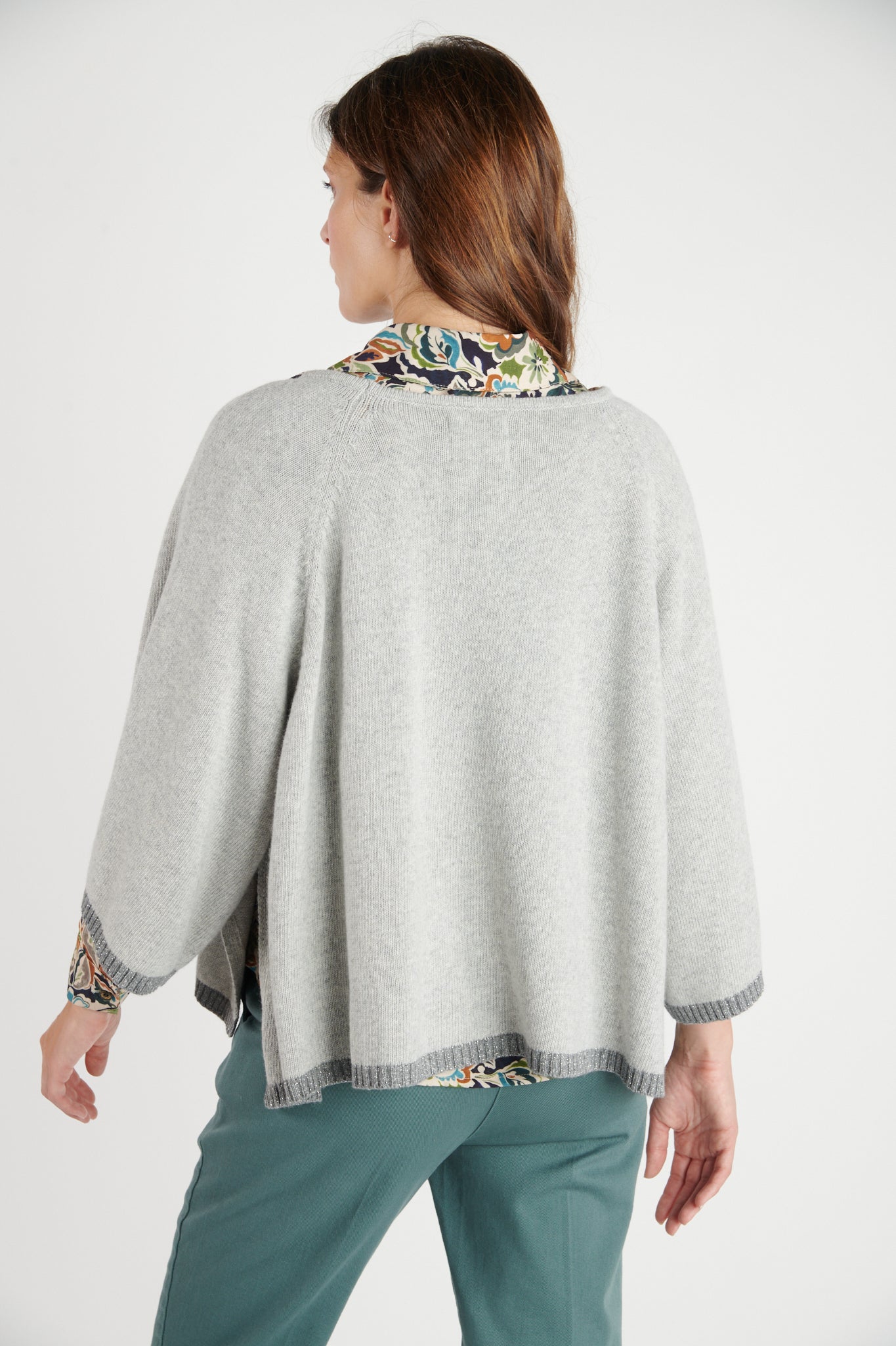 PULL COURT AMPLE DELI GRIS