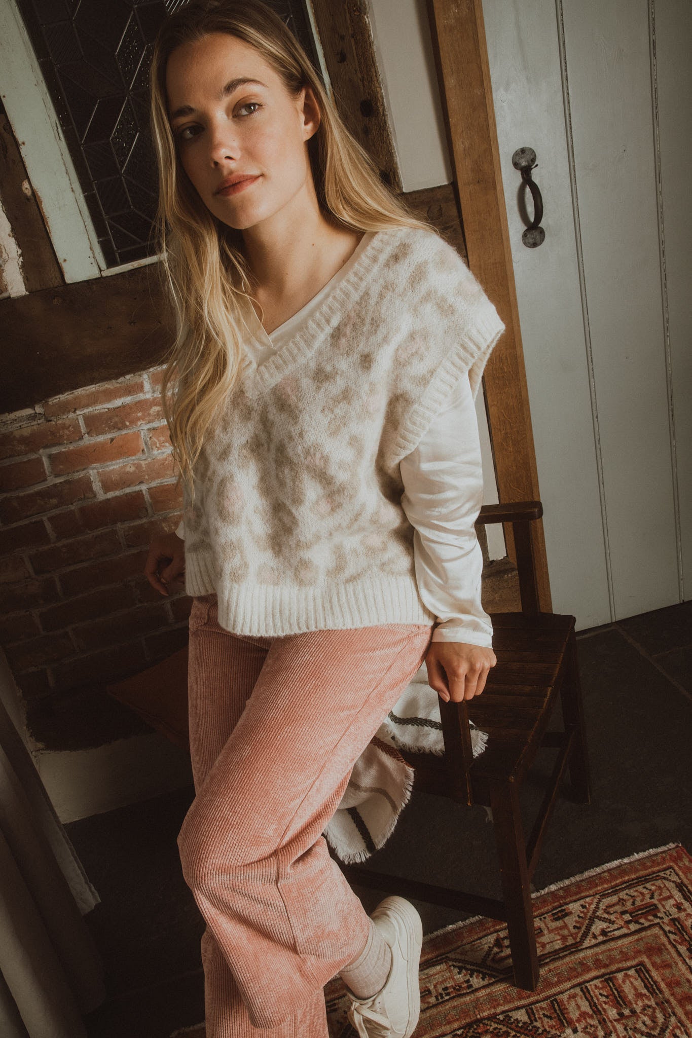 PULL SANS MANCHES LÉOPARD PASTEL BINTA