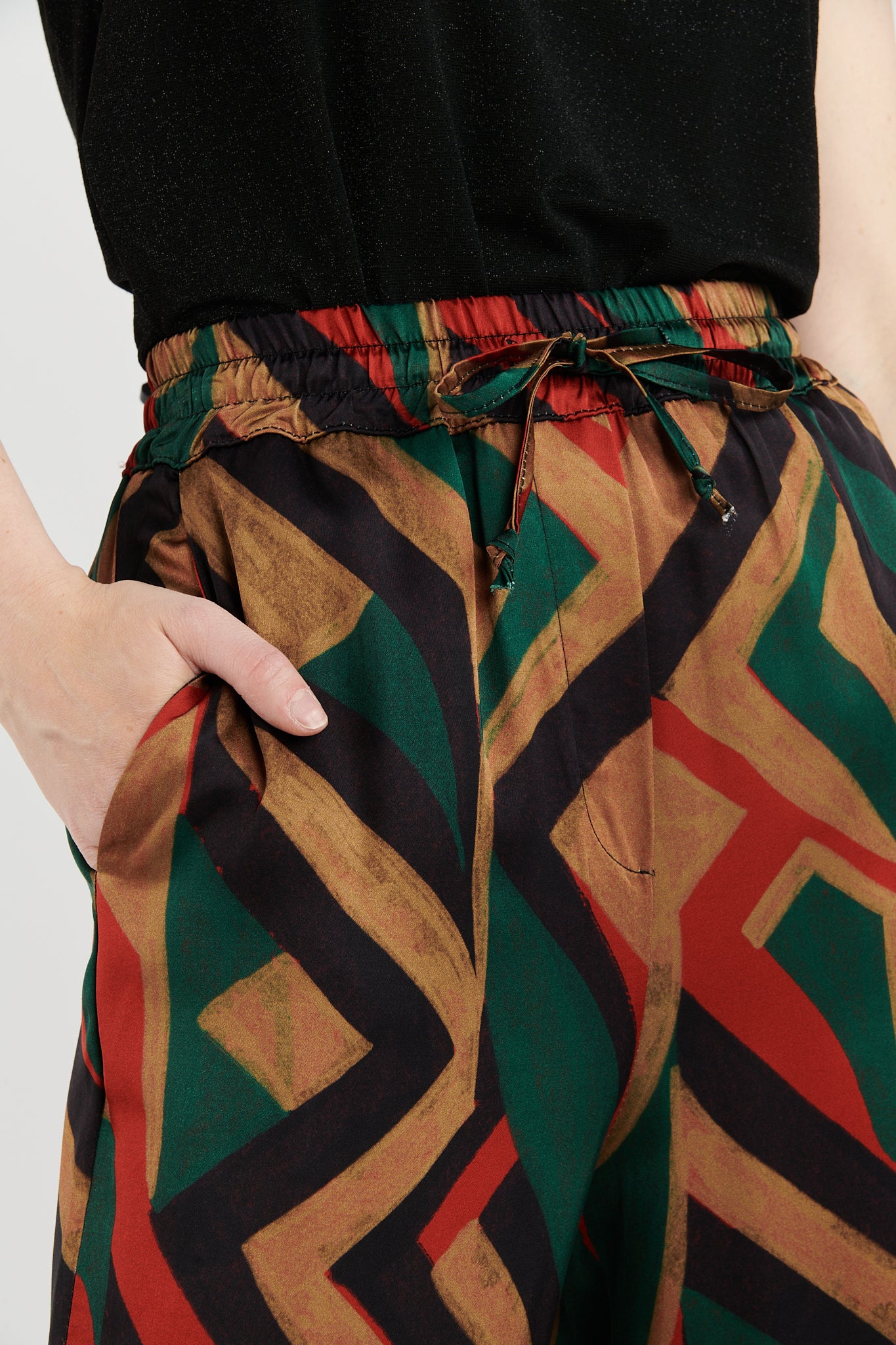 PANTALON BRIGIDA IMPRIMÉ GEO VERT GRENADE