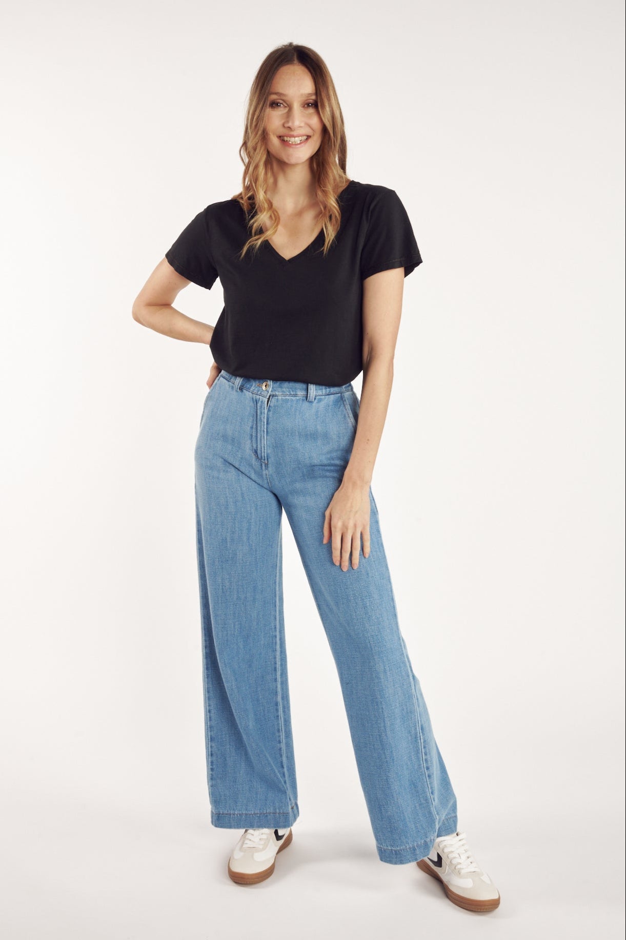 LIGHT BLUE JEAN LARGE CORIN