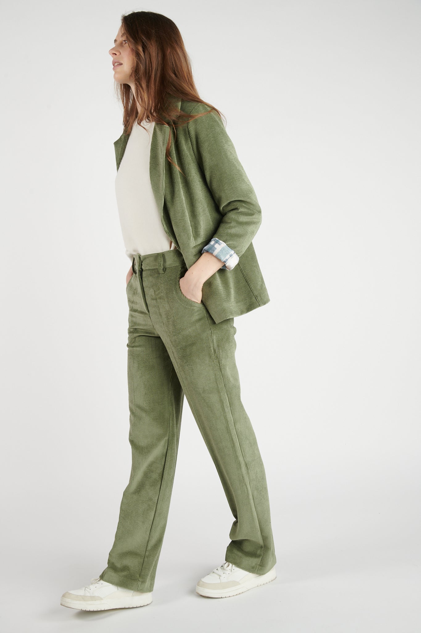 PANTALON LARGE VELOURS BRÉANNE KAKI