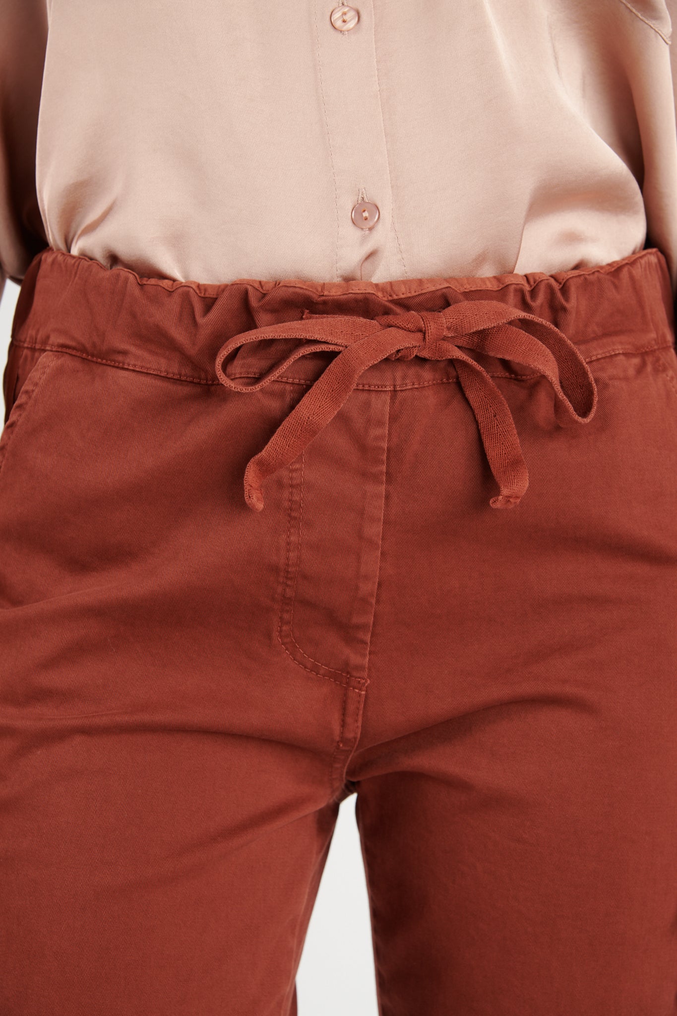 CHINO JOGGING VINCENT PAPRIKA