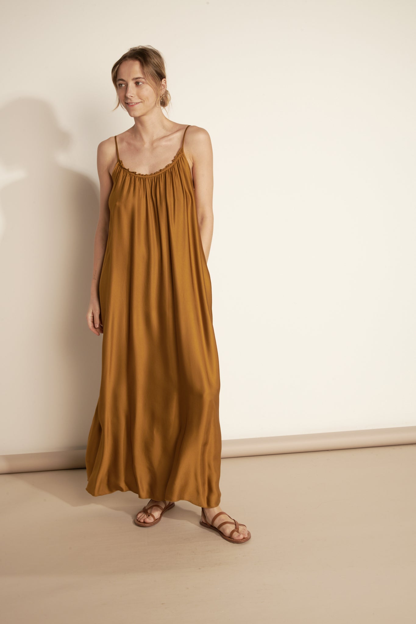 LONG SILKY FINE STRAP DRESS (FA650A05Q) - AMBER