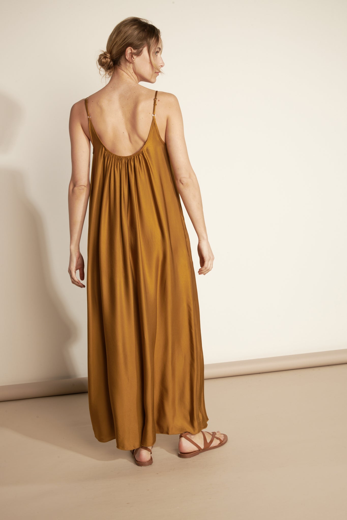LONG SILKY FINE STRAP DRESS (FA650A05Q) - AMBER