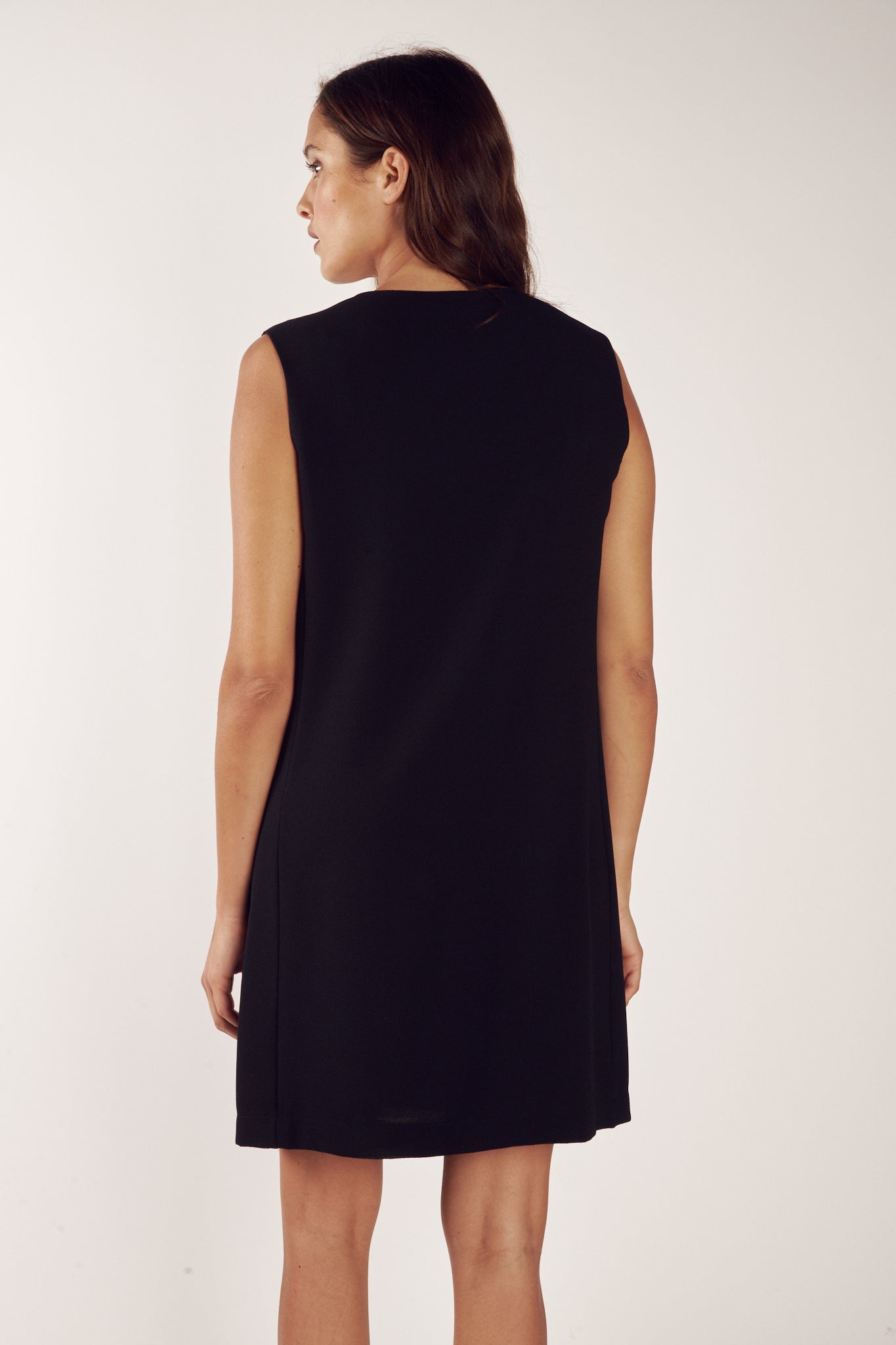 ROBE SANS MANCHES CYRUS NOIR