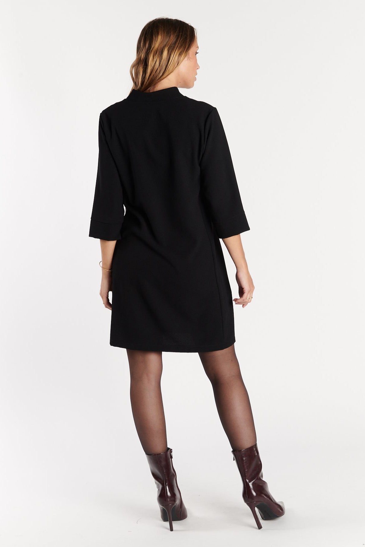 ROBE COURTE DIORA NOIR
