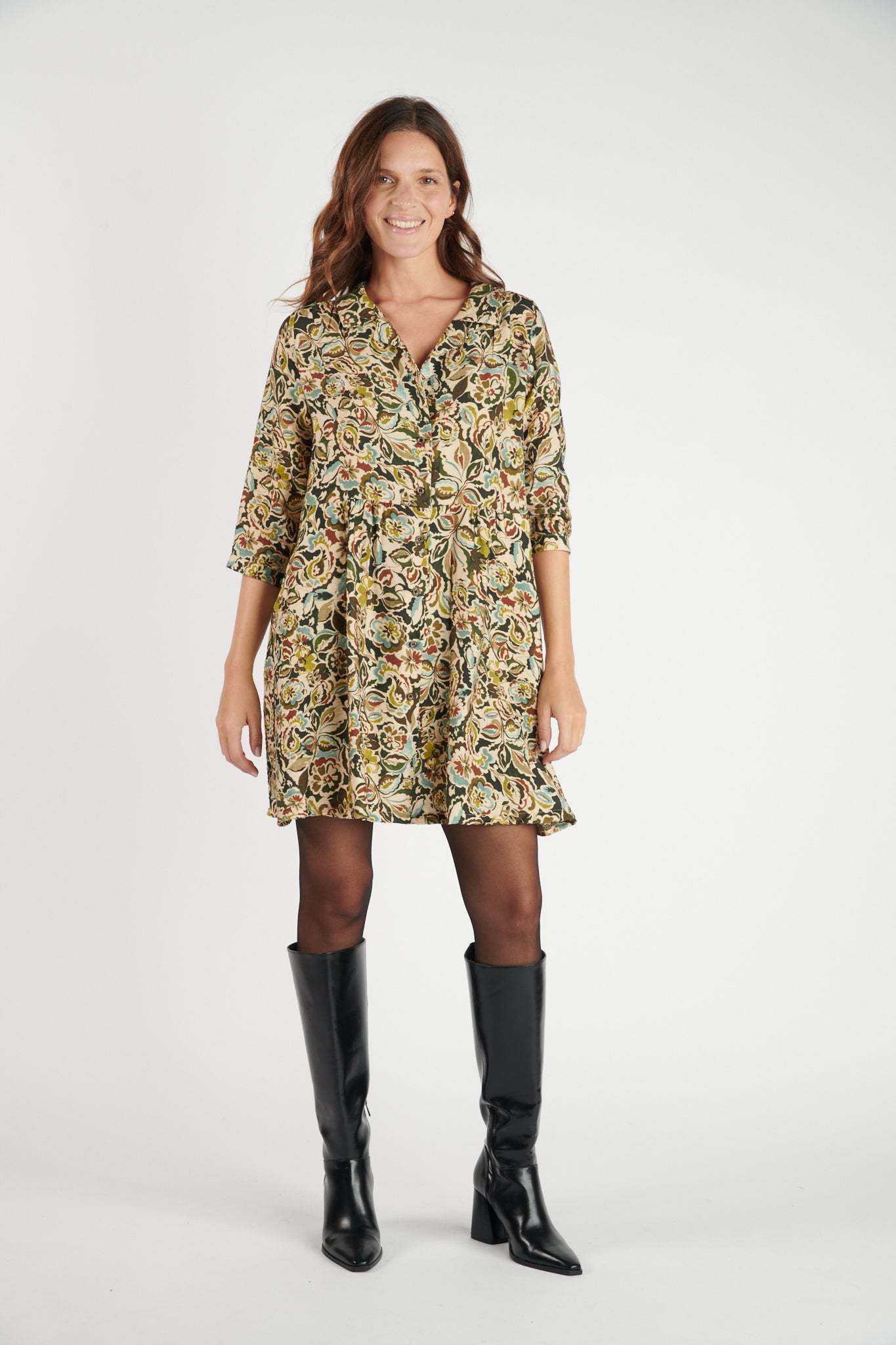 ROBE COURTE DERYA IMPRIMÉ FLOWER KAKI