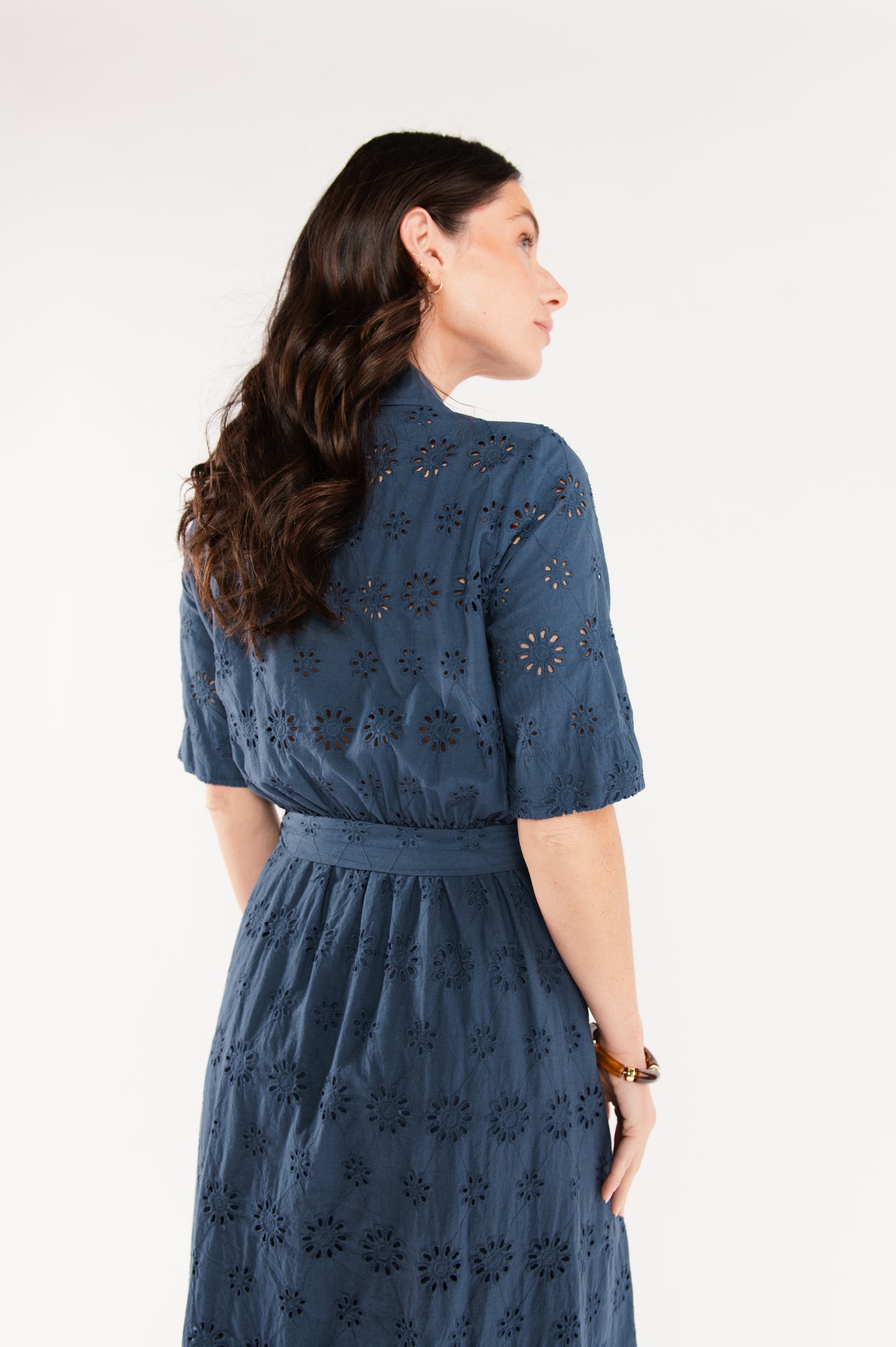 ROBE BRODÉE ÉNID BLEUE
