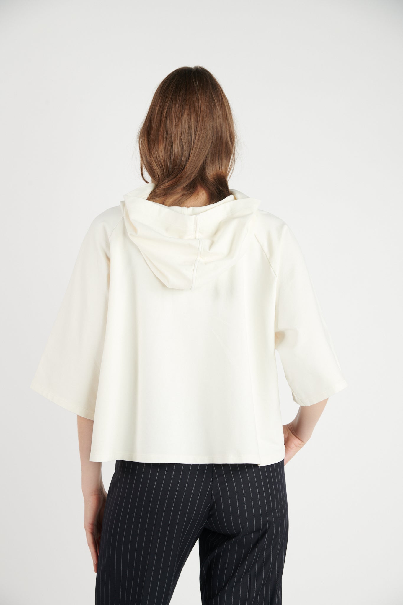 SWEAT CAPUCHE COURT DAYAN NATUREL