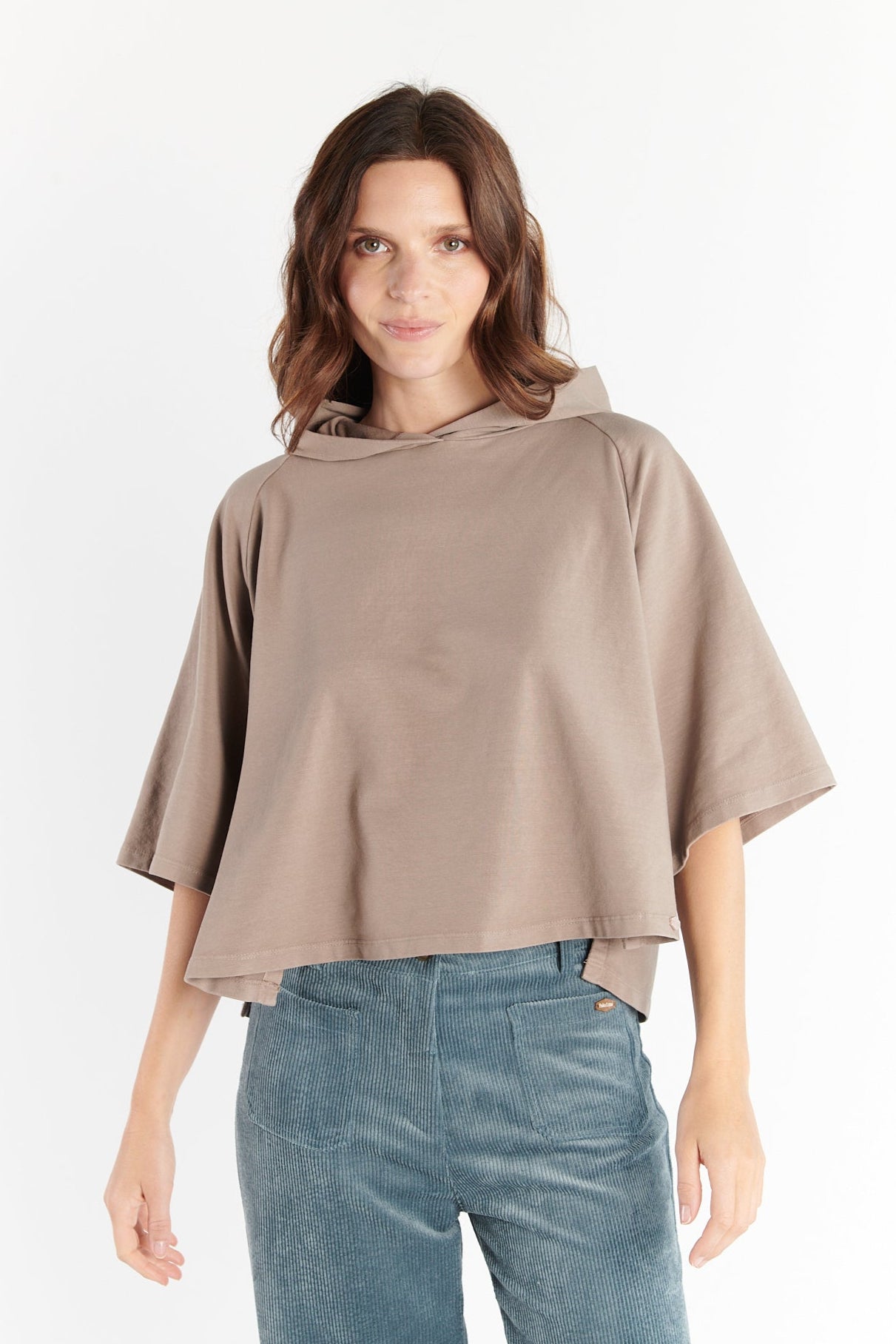 SWEAT CAPUCHE COURT DAYAN TAUPE