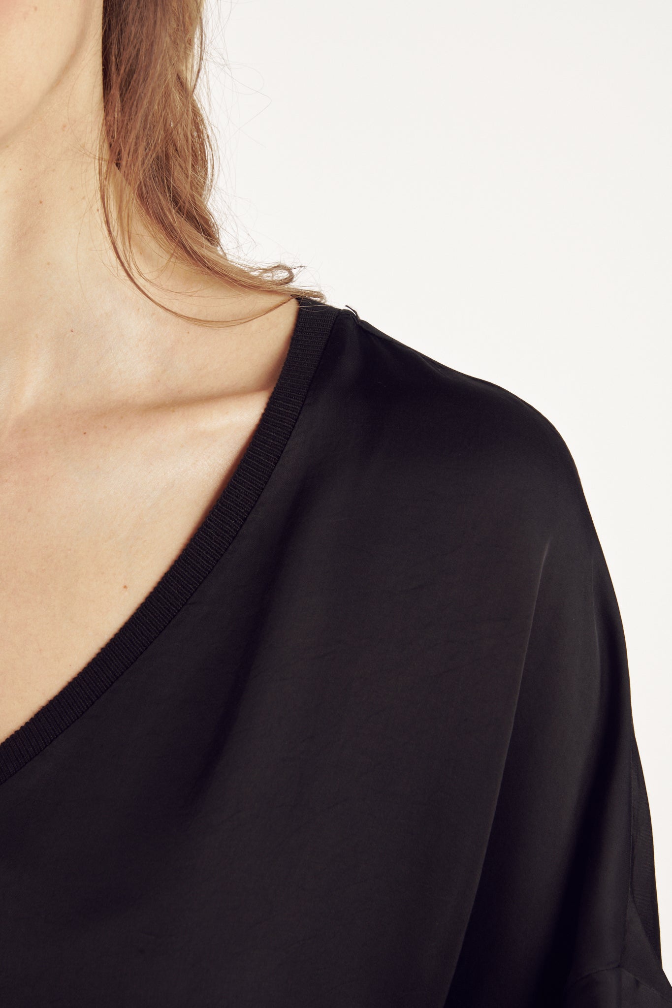 TOP SATINÉE CLOUD NOIR