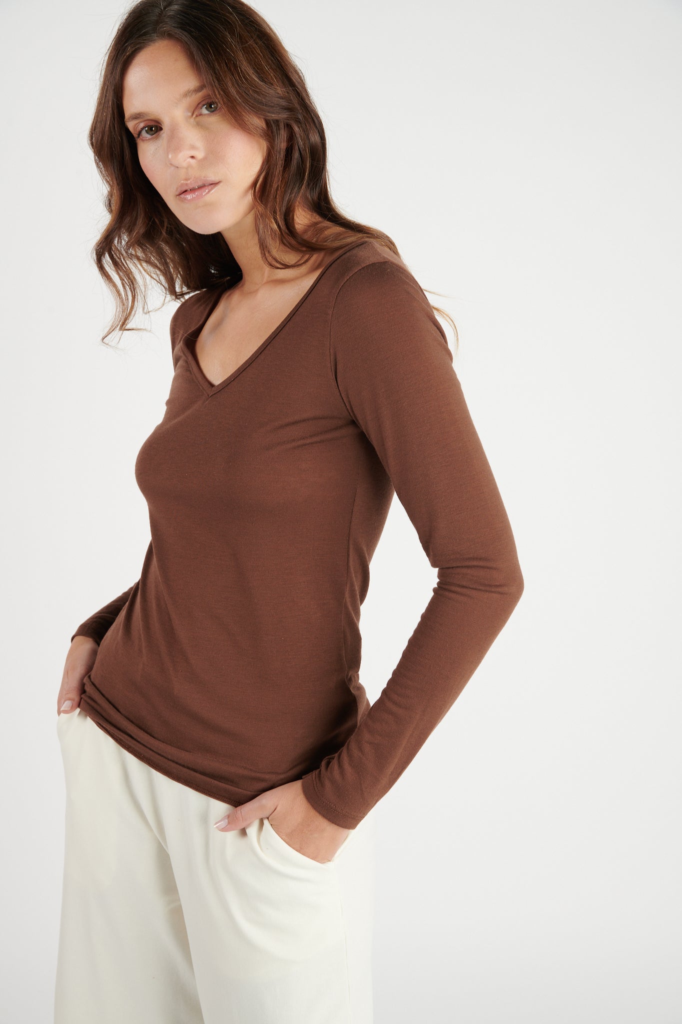T-SHIRT COL V DRISSIA CHATAIGNE