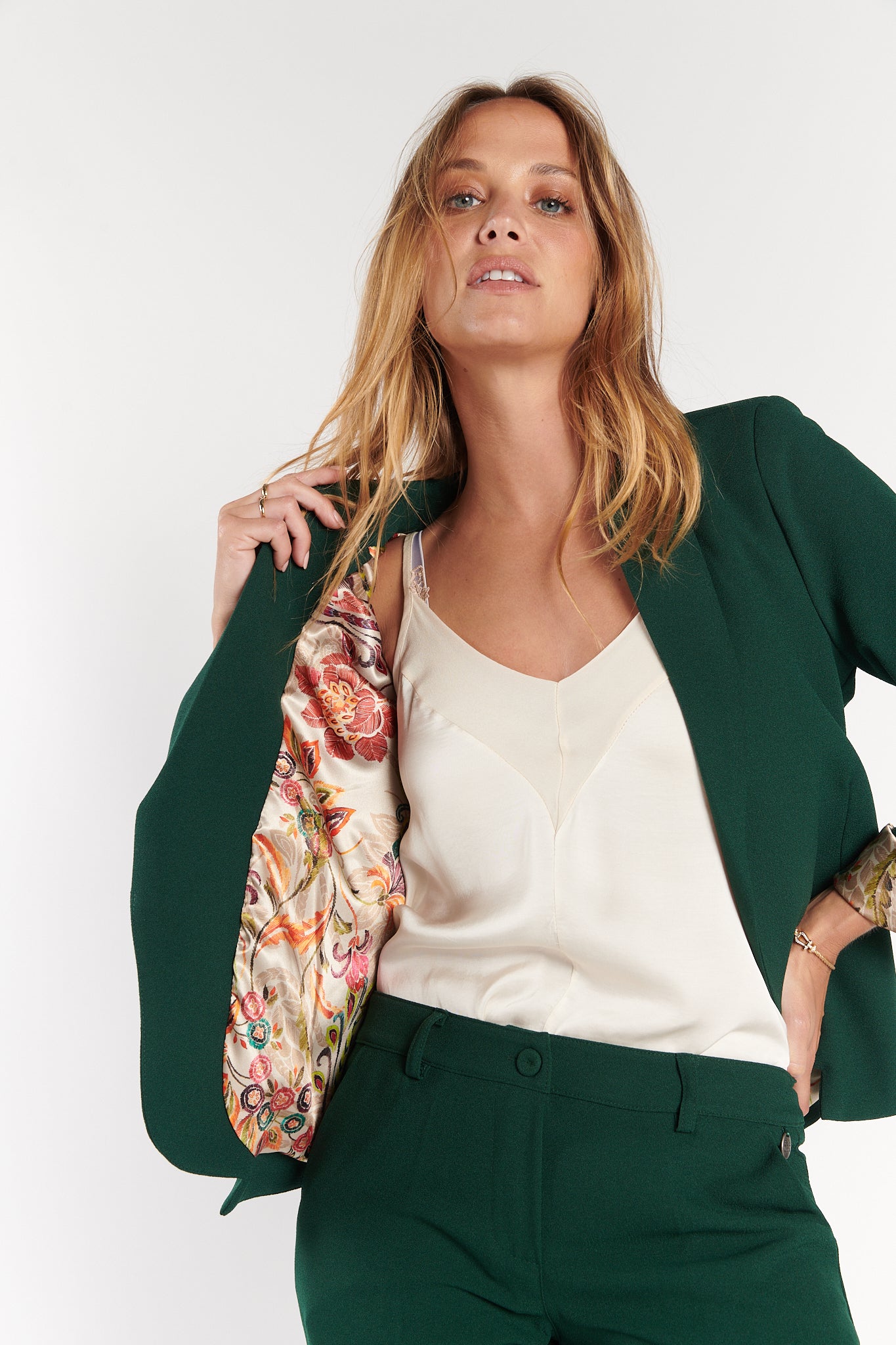 BLAZER CINTRÉ ARIANE VERT PIN