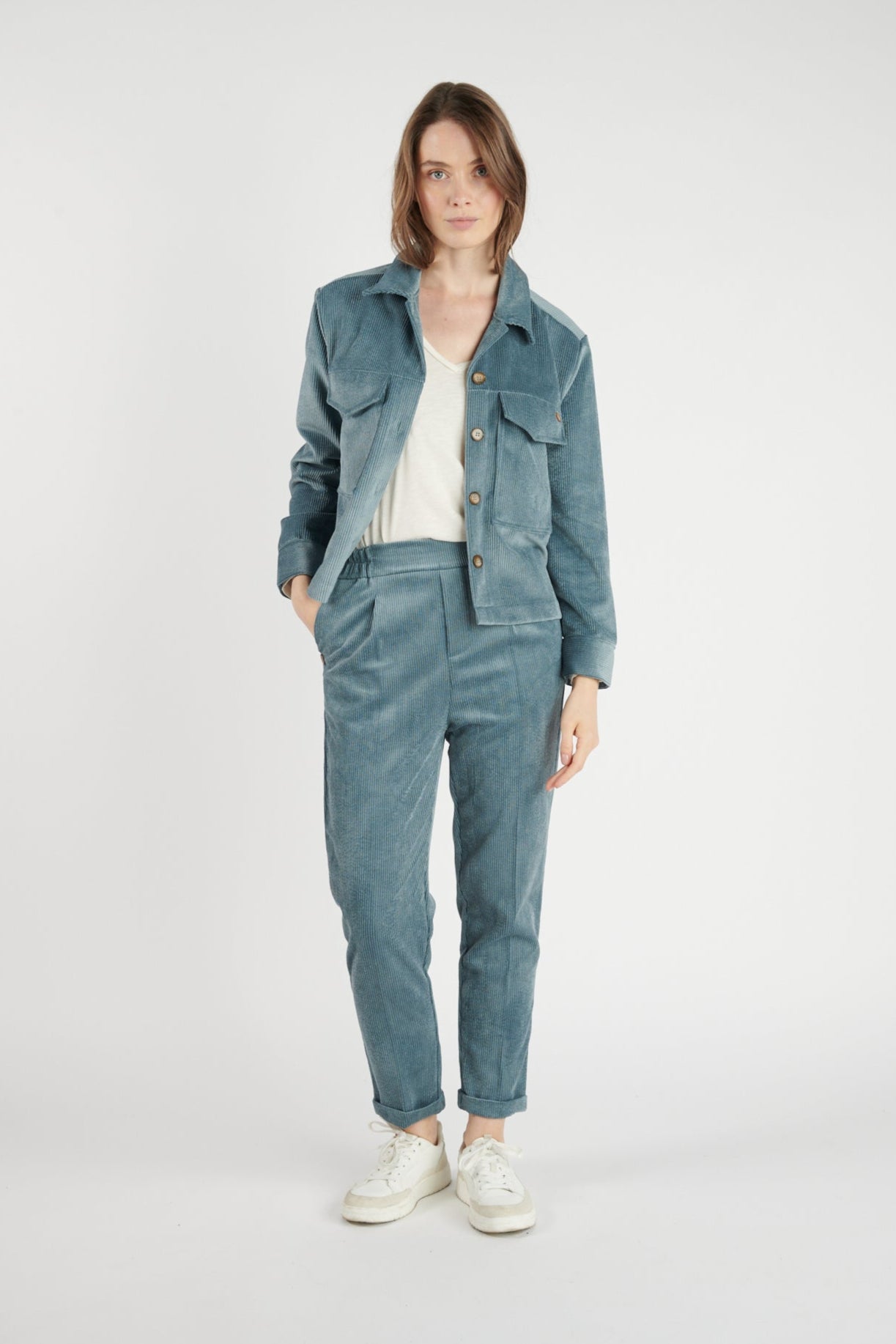 VESTE COURTE VELOURS DENISA BLEU CENDRE