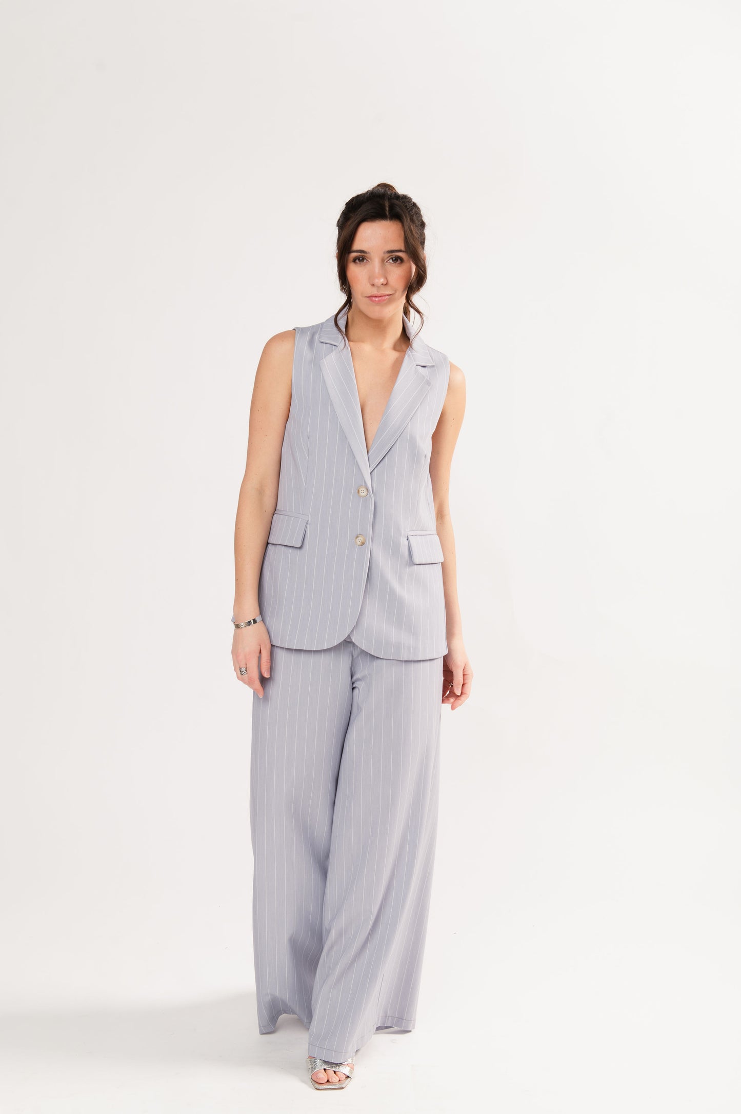 VESTE SANS MANCHES À RAYURES ÉVANGÉLINE GRIS