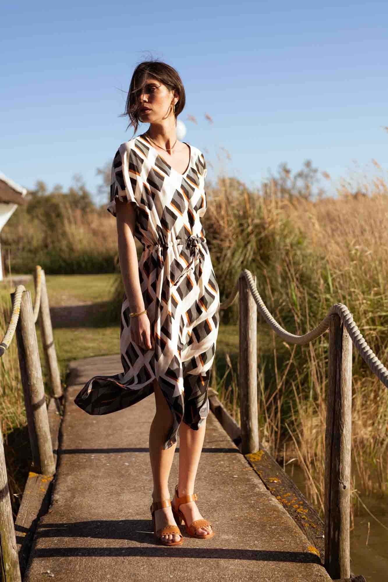 BLACK TOBACCO PRINT GRACE MIDI DRESS