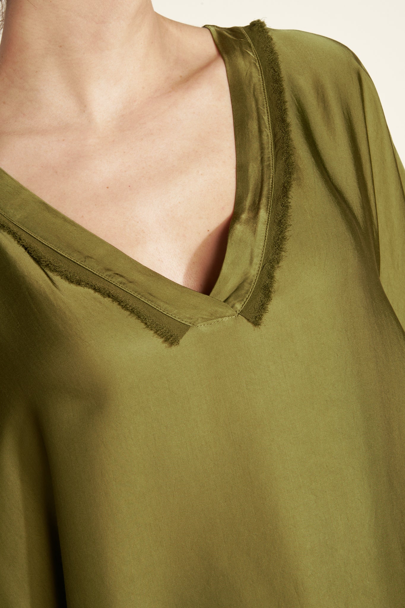 OVER SILKY V-Neck BLOUSE (FA681B05Q07Q) - KHAKI
