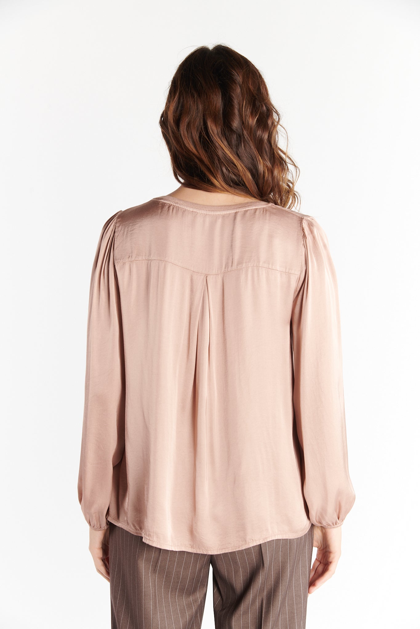 BLOUSE COL V DANA ROSE POUDRE