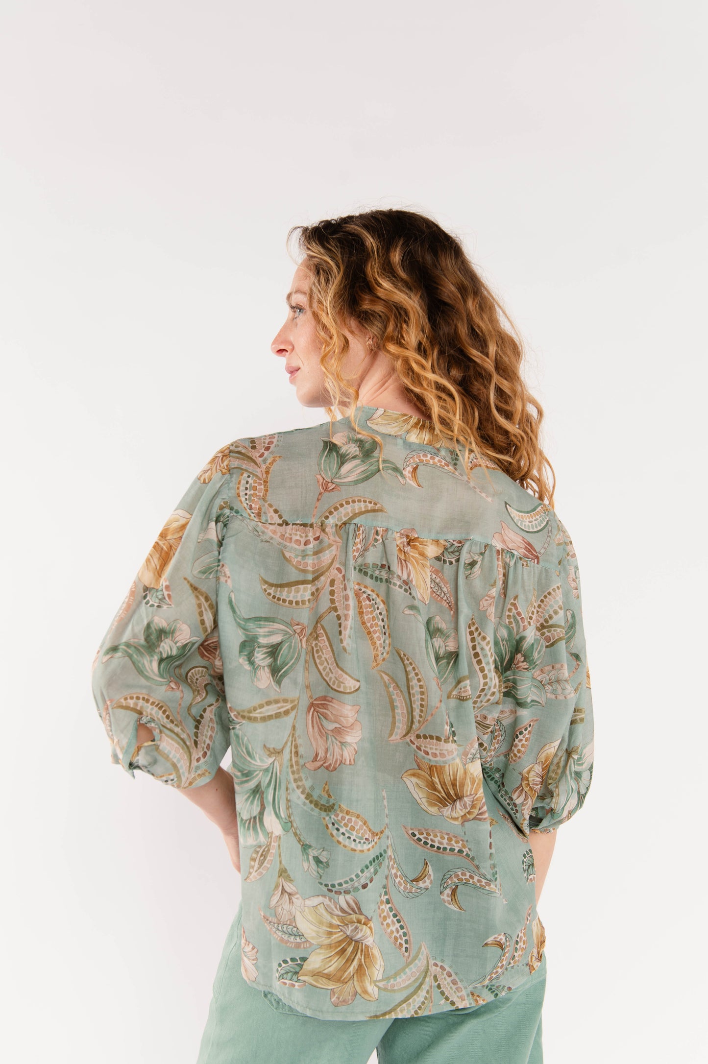 BLOUSE FLEURIE ÉLINE VERT D'EAU