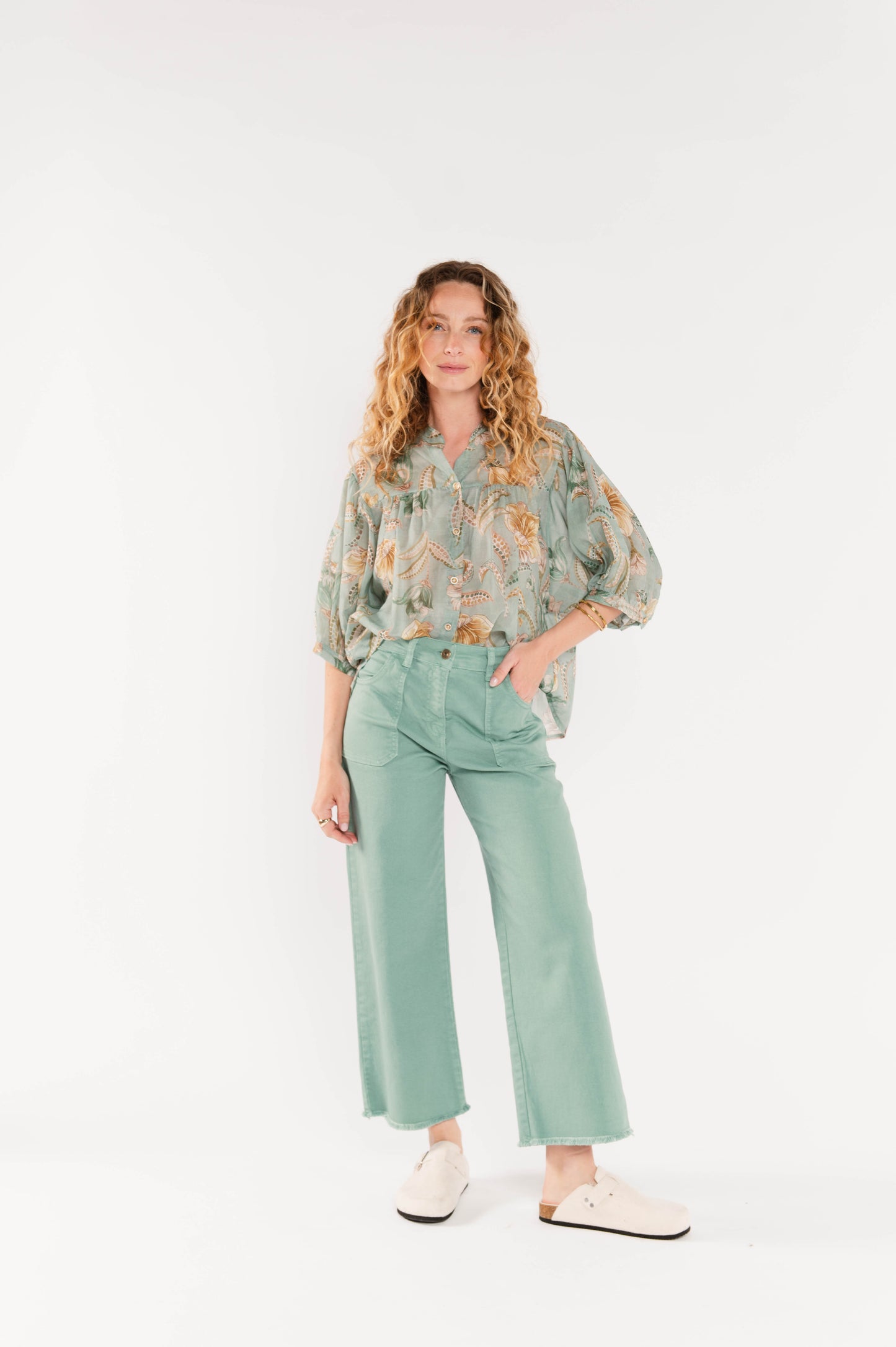 BLOUSE FLEURIE ÉLINE VERT D'EAU