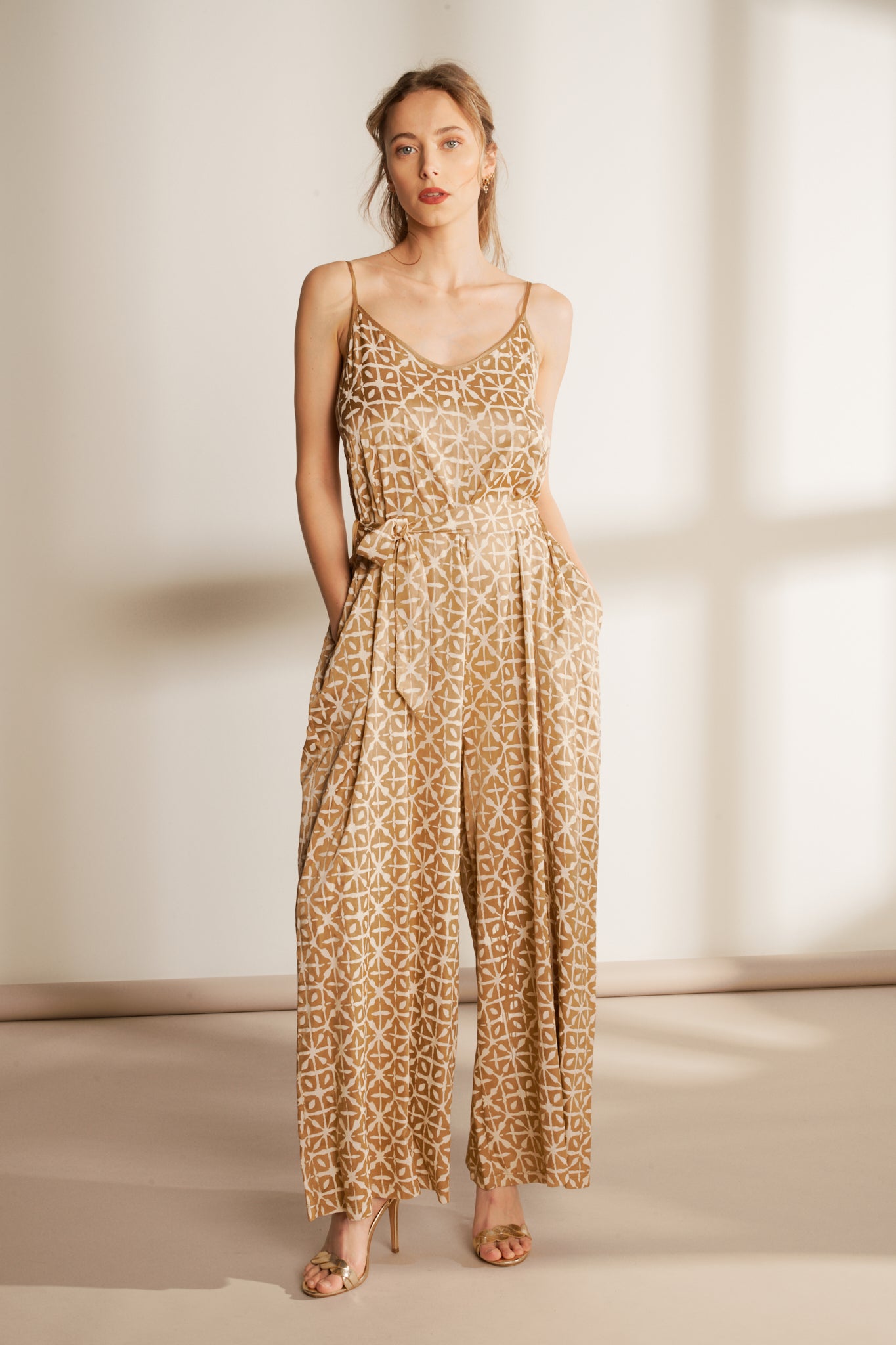 COMBIPTL BRET FINE SILKY ETHNIC (F8541D05Q) - CAMEL 75V