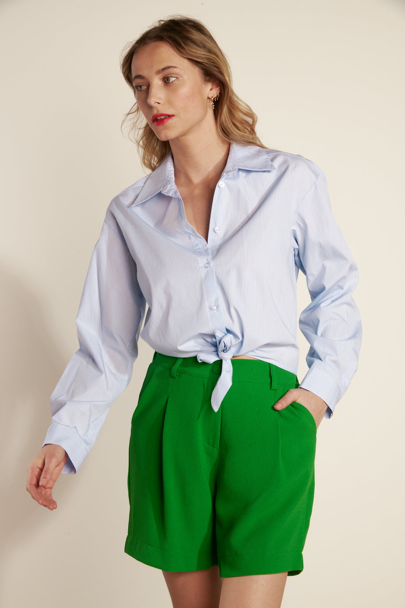SKY KNOTED ADELINE SHIRT