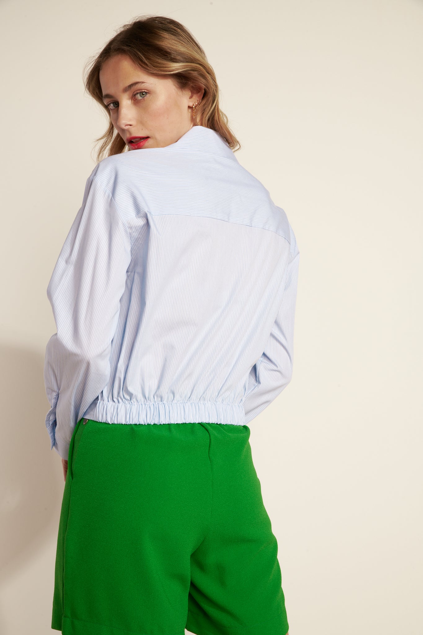 SKY KNOTED ADELINE SHIRT