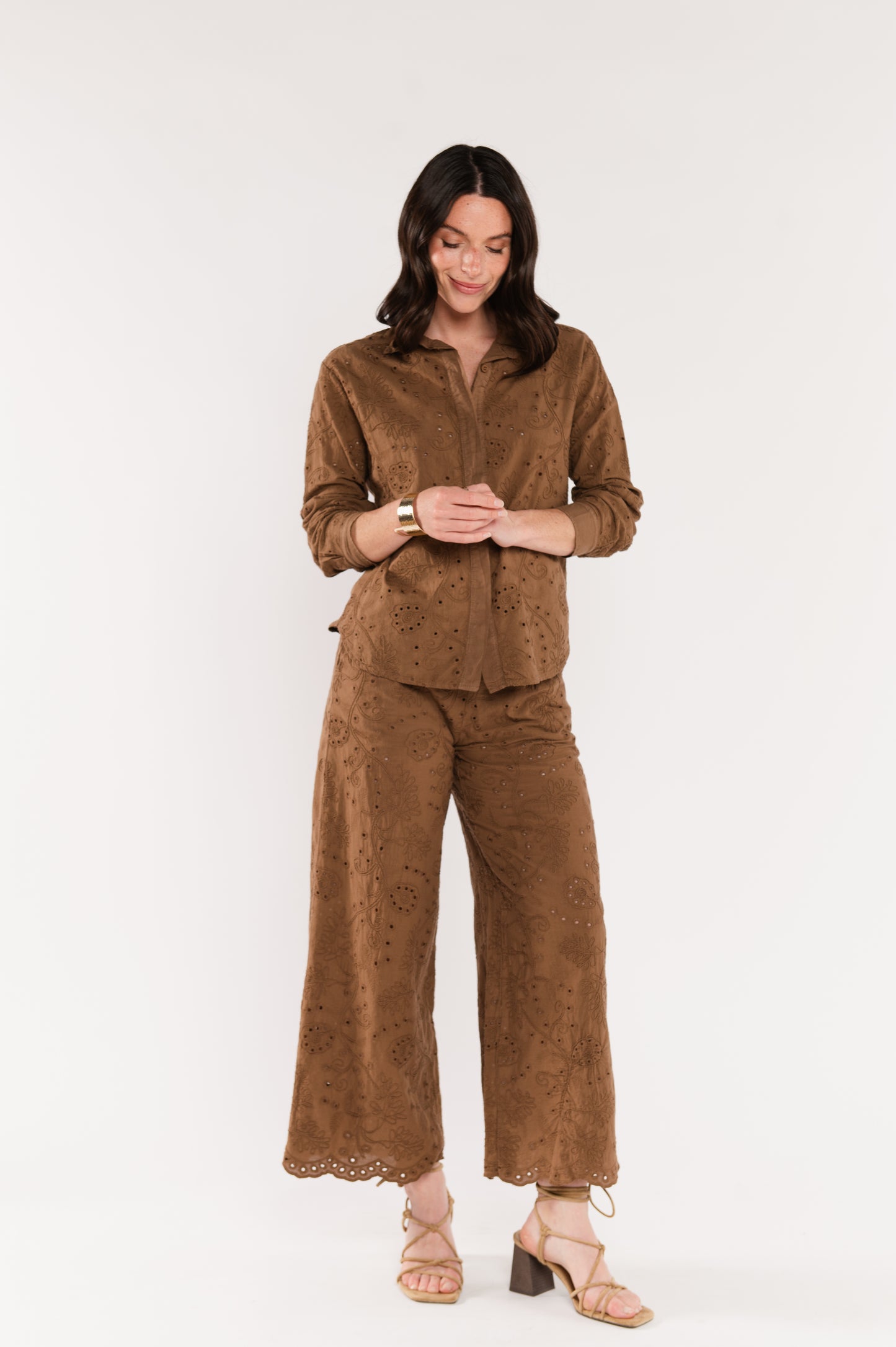 PANTALON BRODÉ 7/8ÈME FLORA MARRON