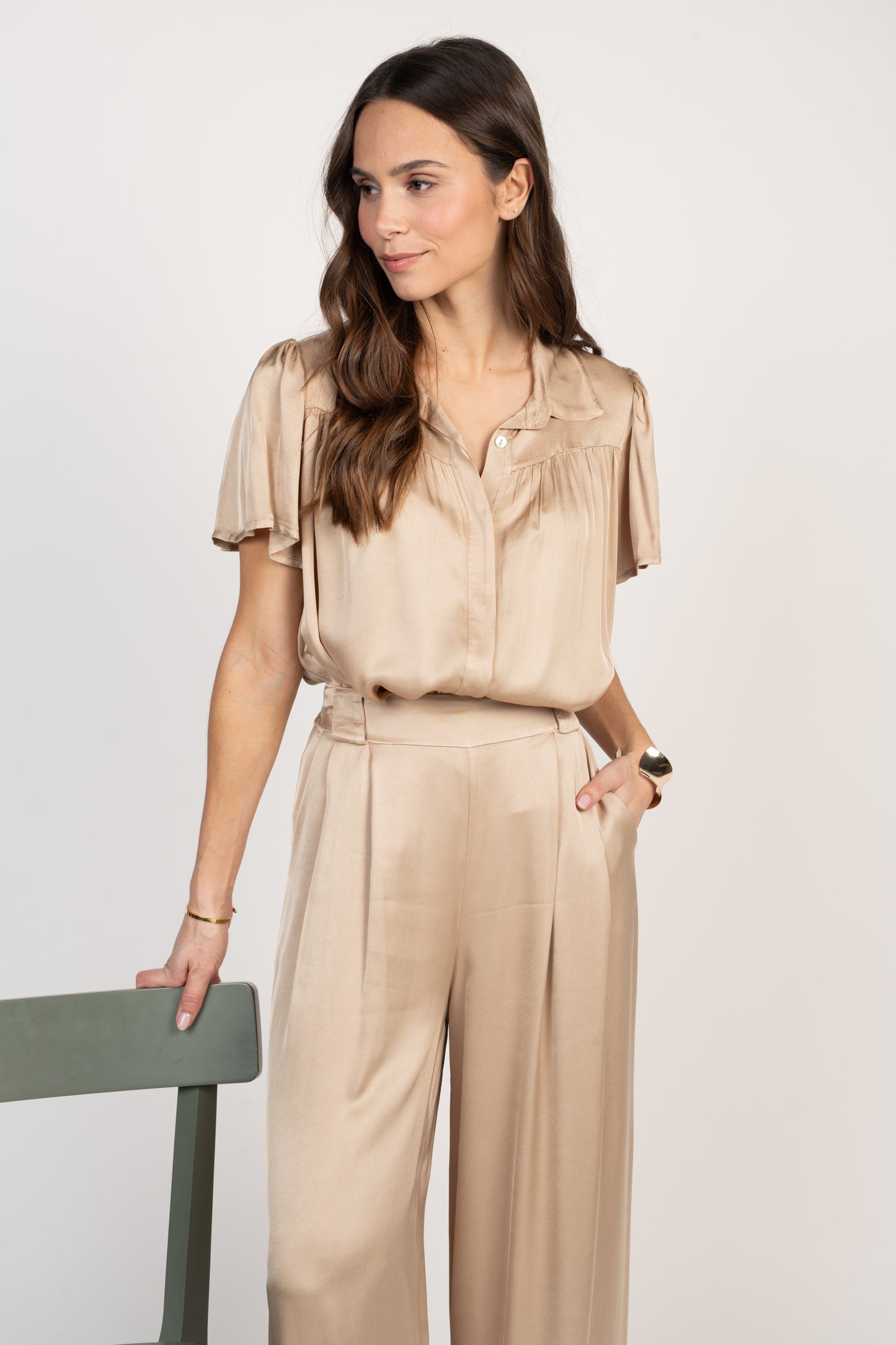 CHEMISIER SATINÉ ÉVANGÉLINA BEIGE
