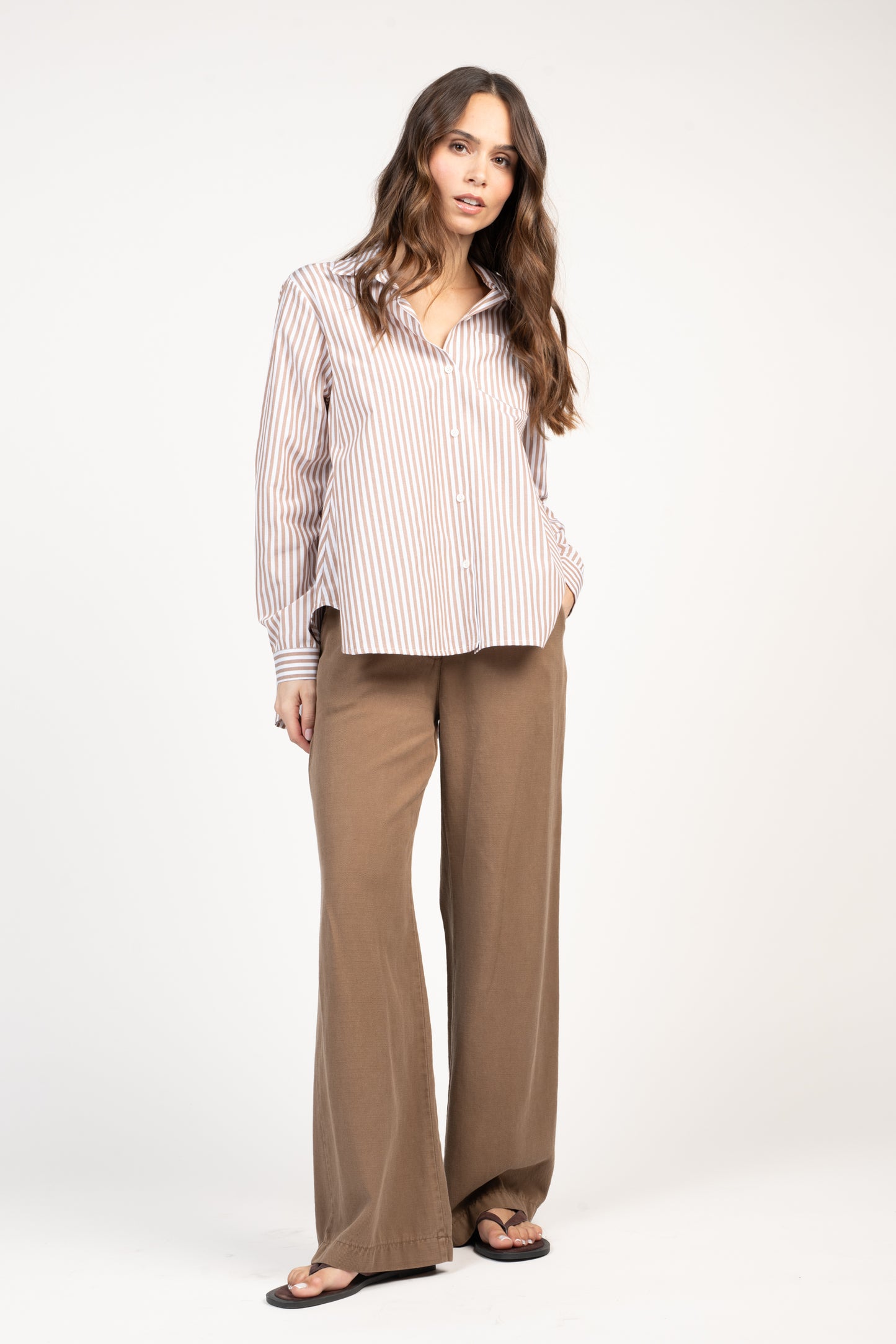 PANTALON ÉVASÉ ESMÉE MARRON