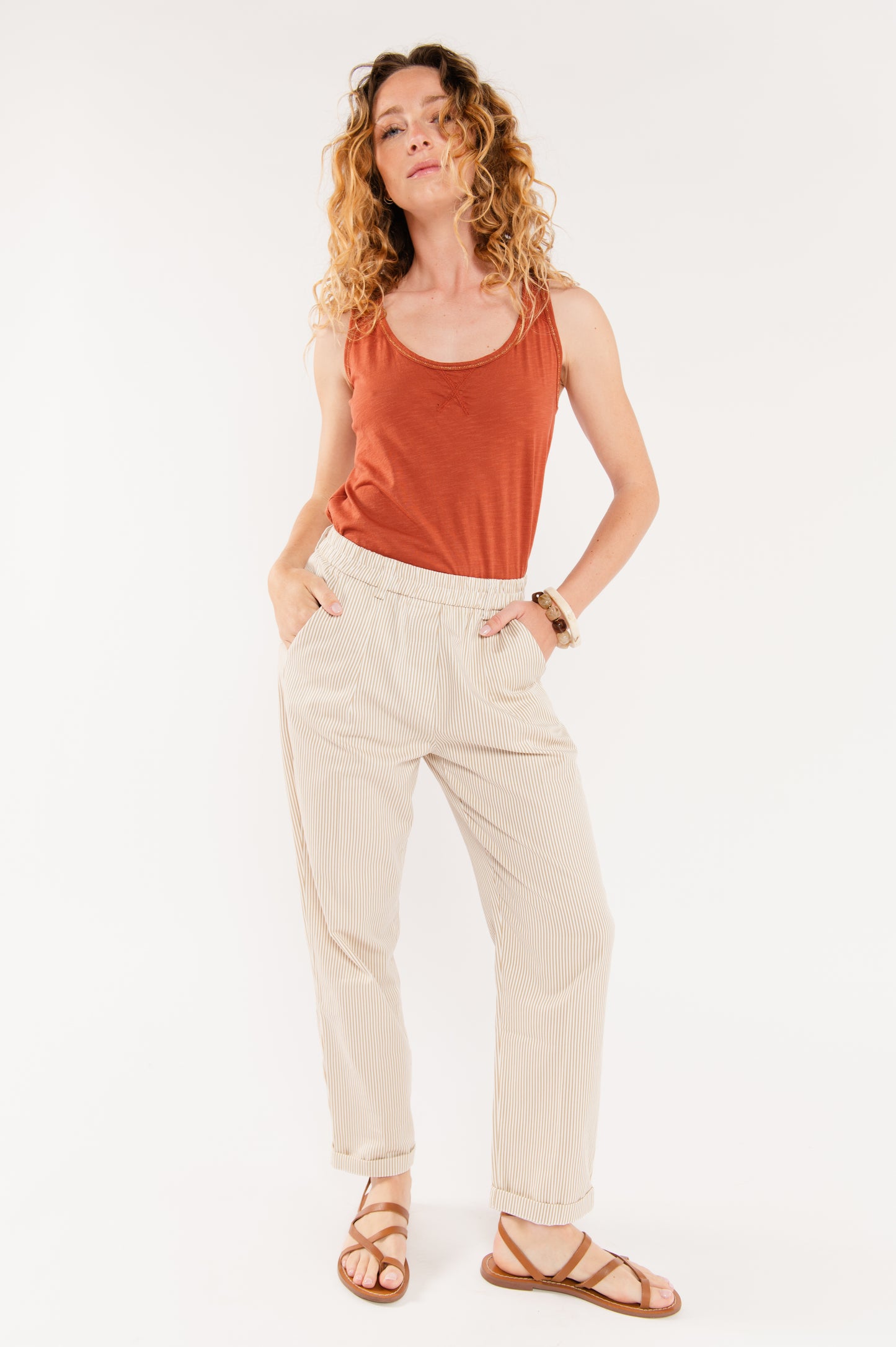 CHINO 7/8ÈME À RAYURES FARAH BEIGE