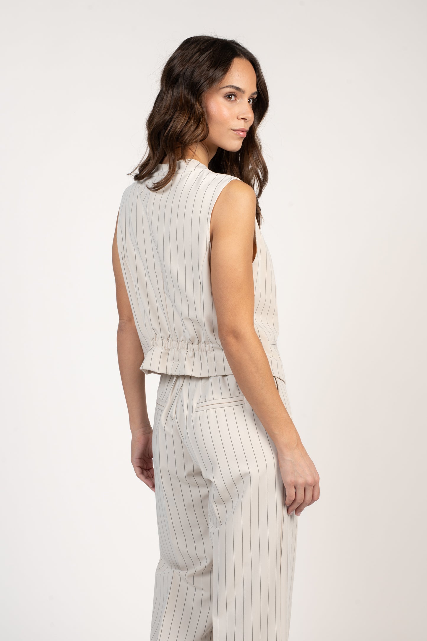 VESTE SANS MANCHES À RAYURES EDGAR ÉCRU