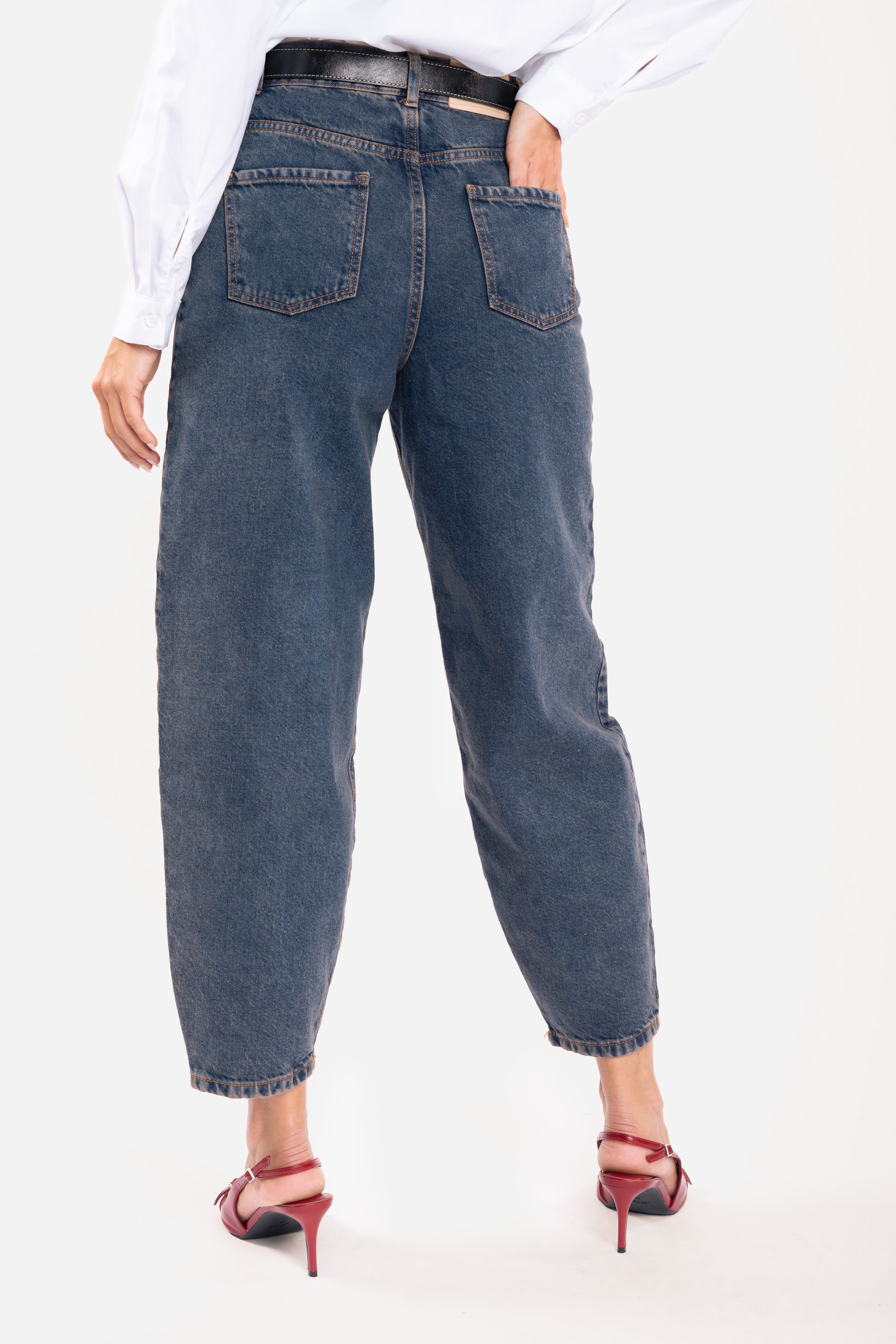 Jean maxi barrel 7/8ème délavé de dos