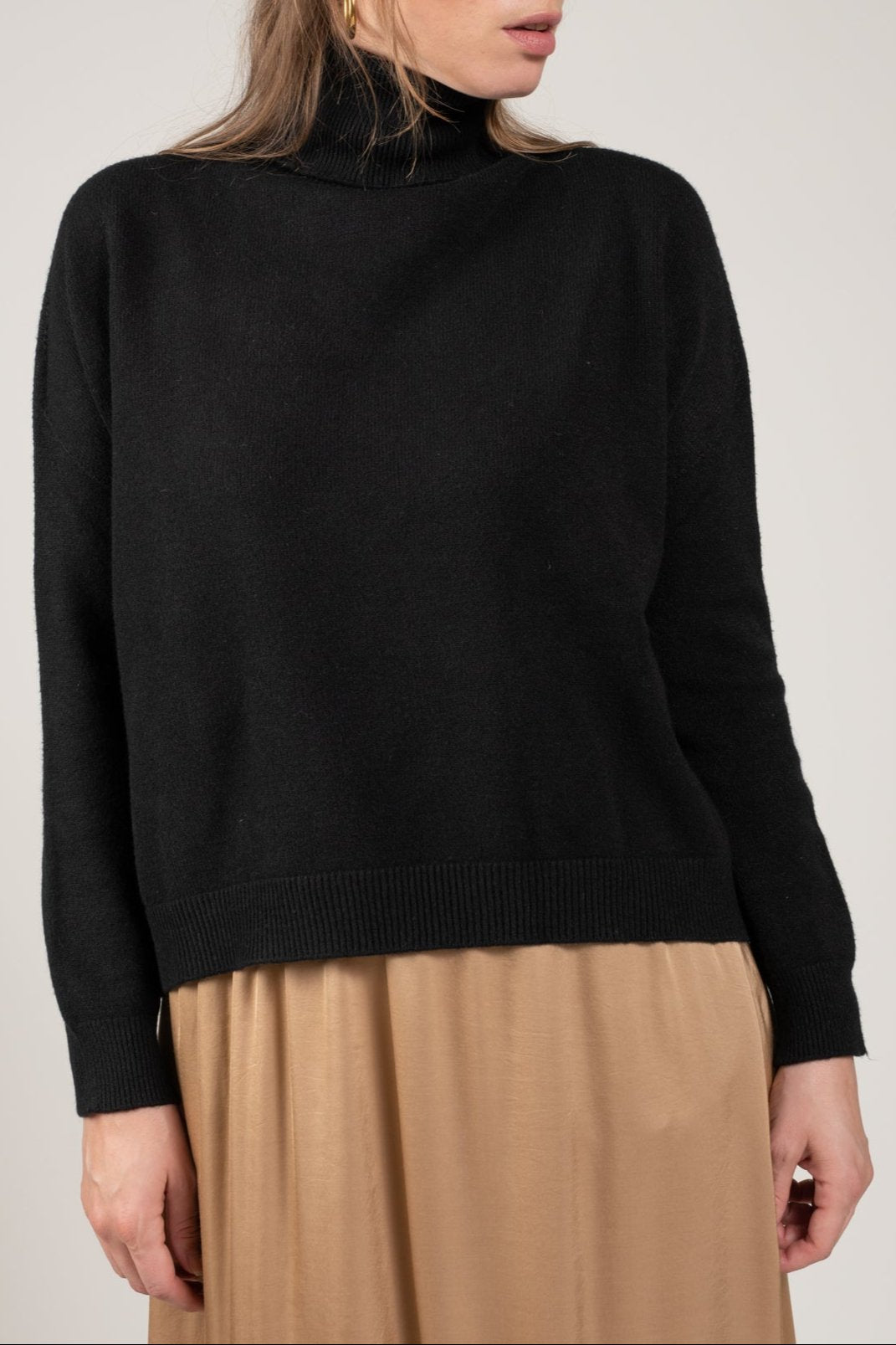 PULL COL ROULÉ MAEVE NOIR