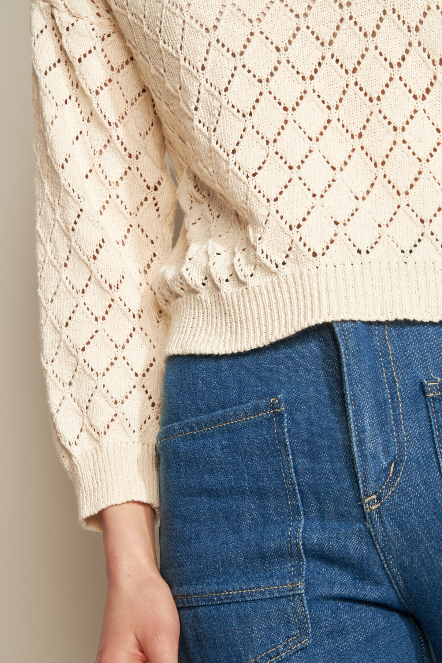 ARLO NATURAL LOSANGE V-NECK SWEATER