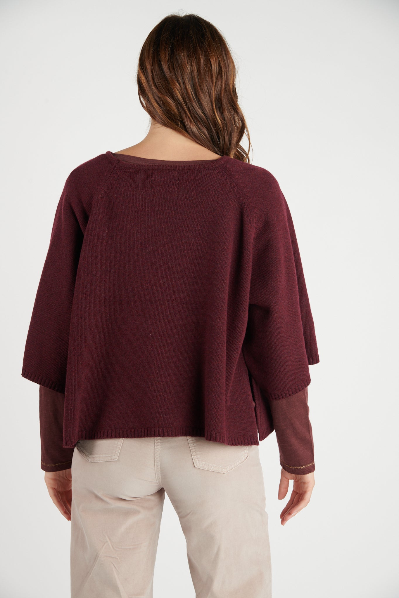 PULL COURT OVERSIZE SÉLENA BORDEAUX