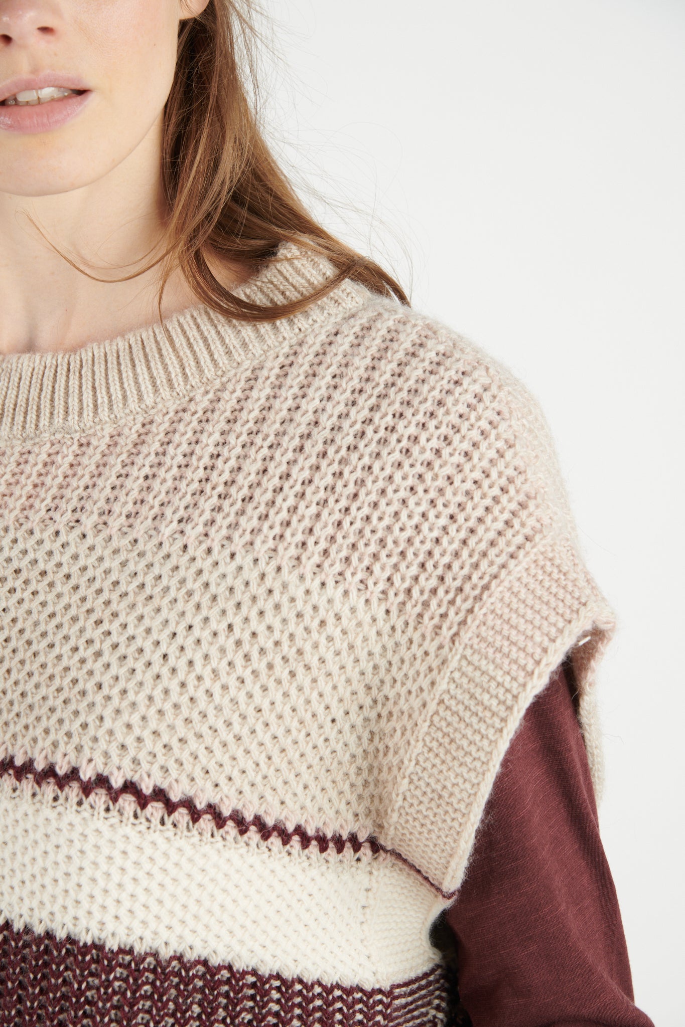 PULL MANCHES COURTES DANAÉ BEIGE BORDEAUX