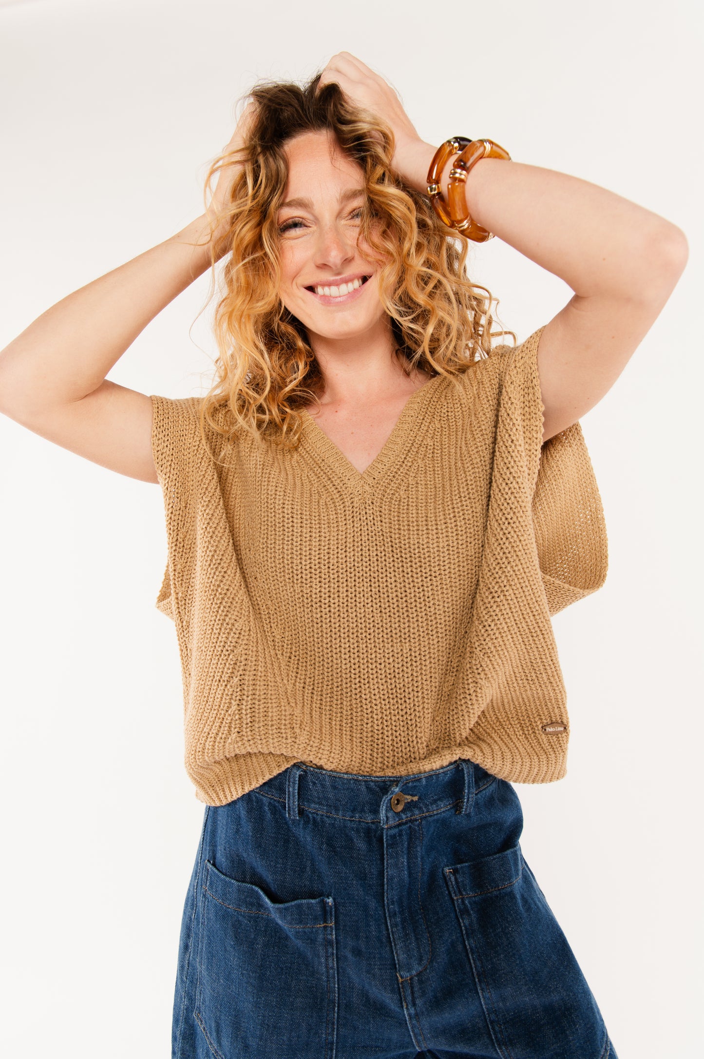 PULL SANS MANCHES ÈVE BEIGE