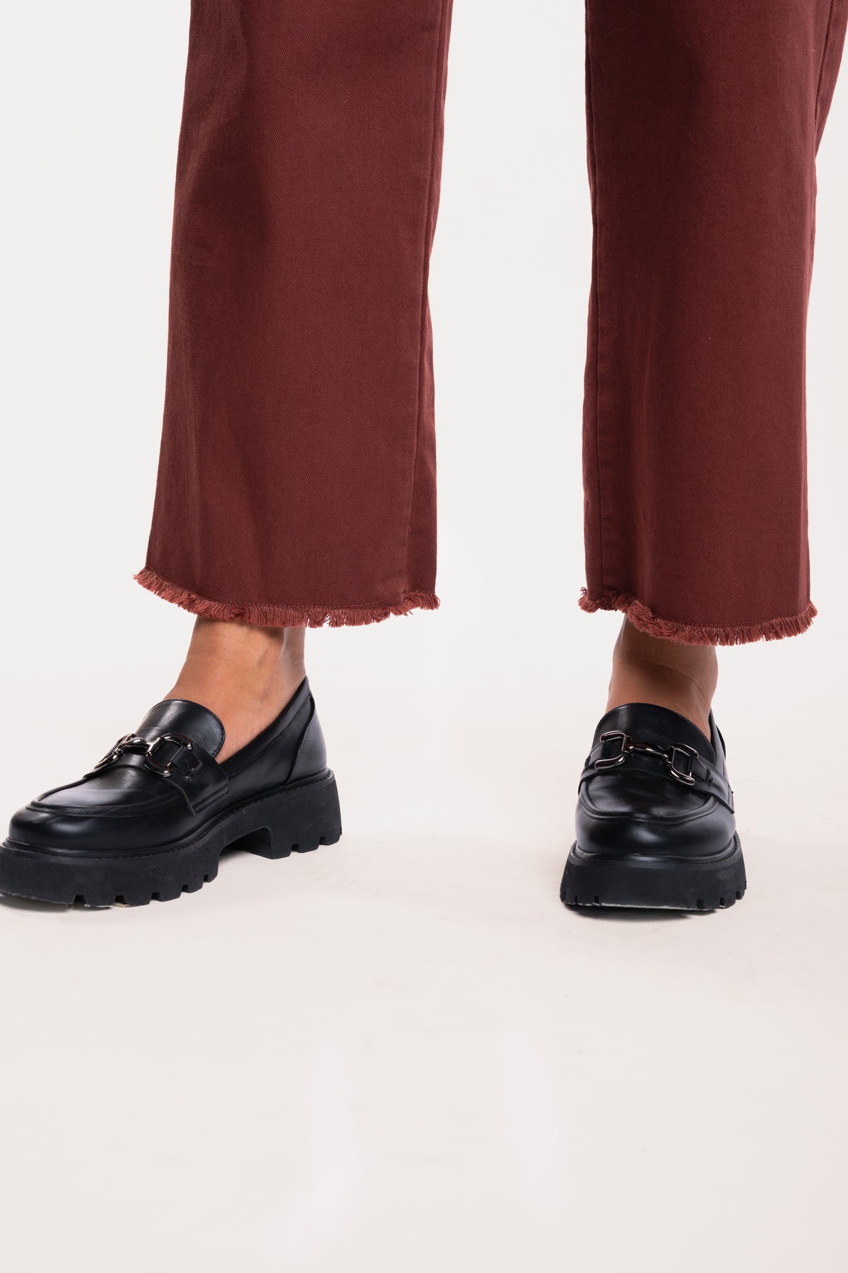 Pantalon 7/8ème acajou et paire de mocassins 
