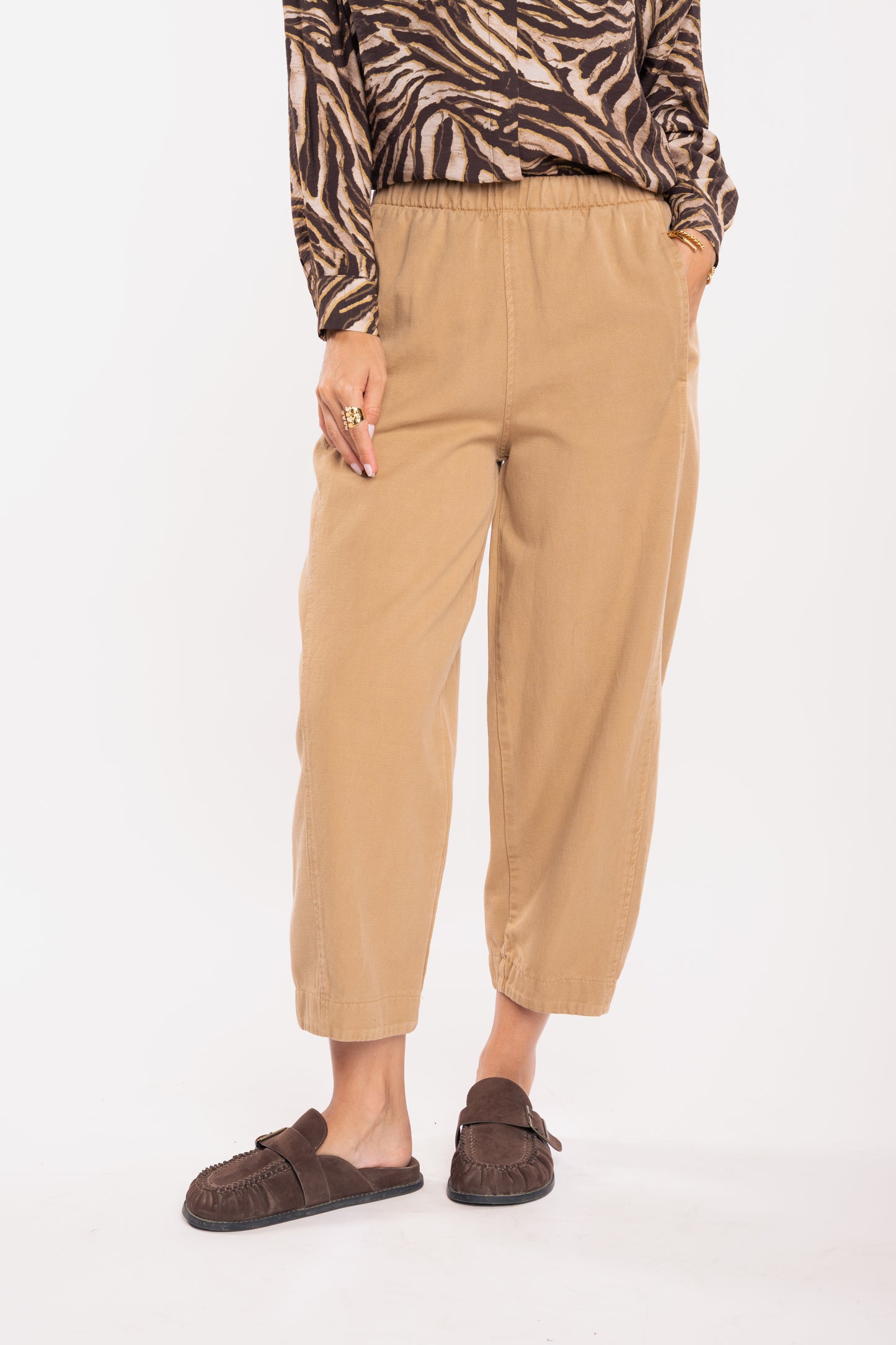 pantalon barrel camel 