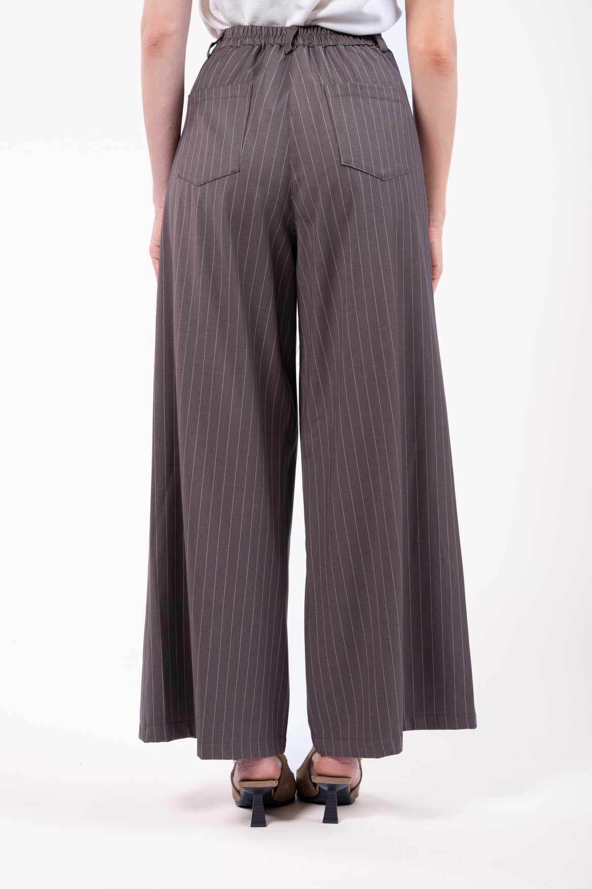 Pantalon maxi évasé rayé cappuccino de dos