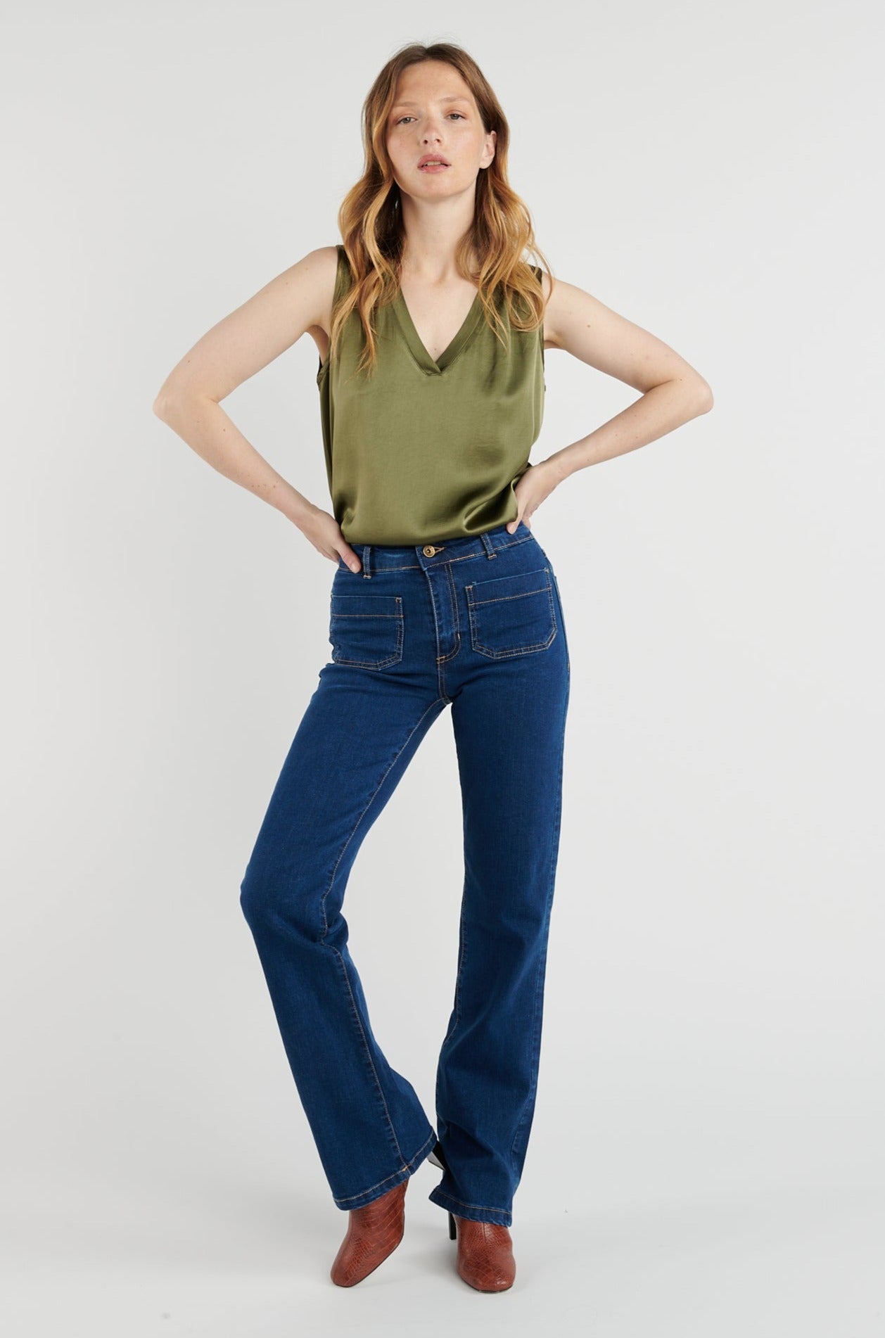 REACTUA LONG FLARE DENIM PANTS (JLIT08) - MEDIUM STONE JEANS