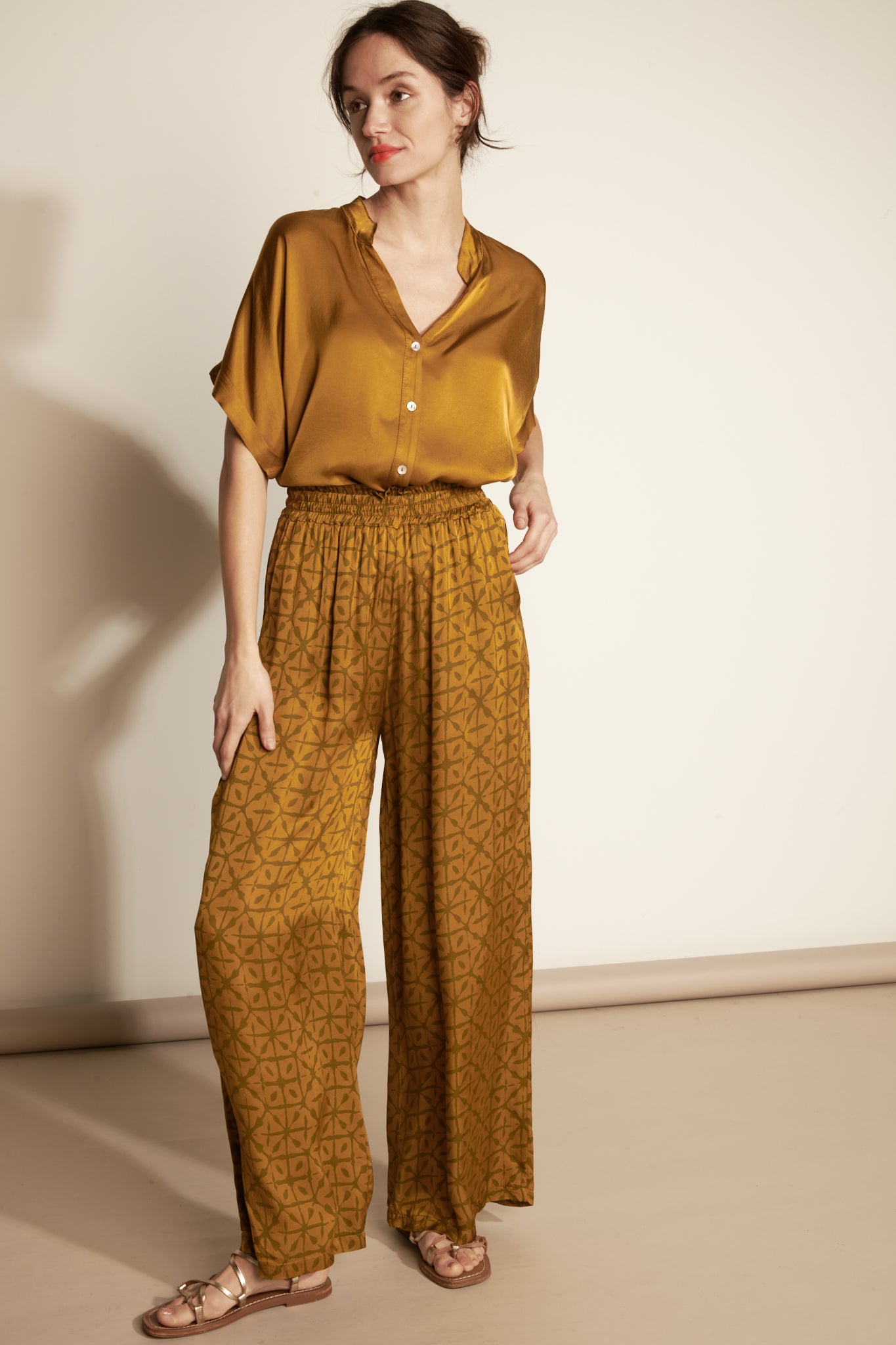 WIDE SILKY ETHNIC TROUSERS (F5017P05Q) - AMBER 76V