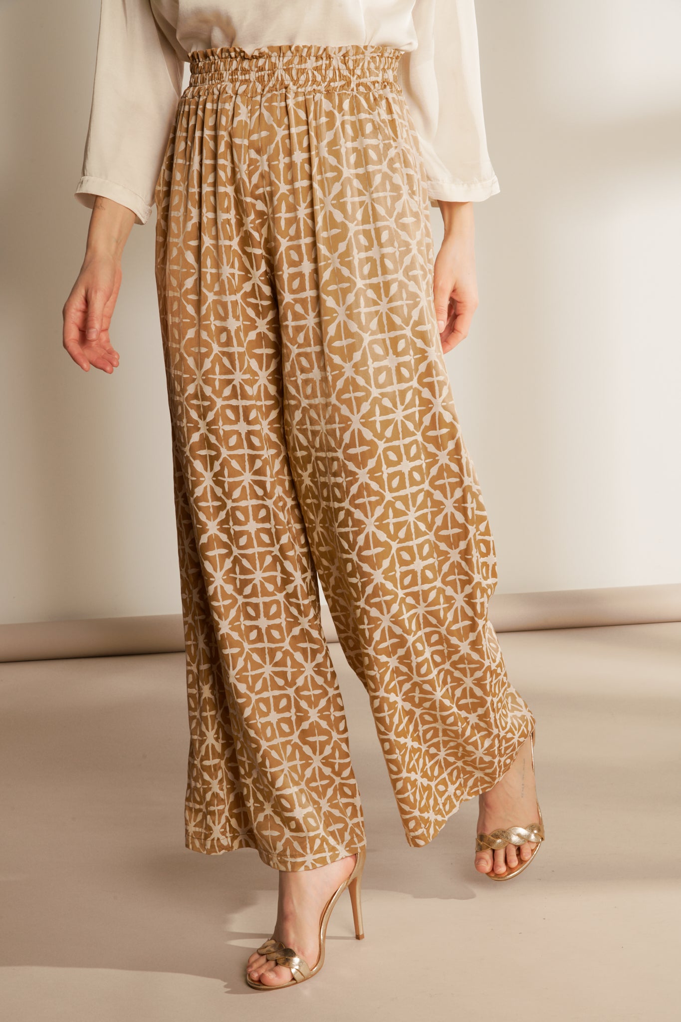 WIDE SILKY ETHNIC TROUSERS (F5017P05Q) - CAMEL 75V