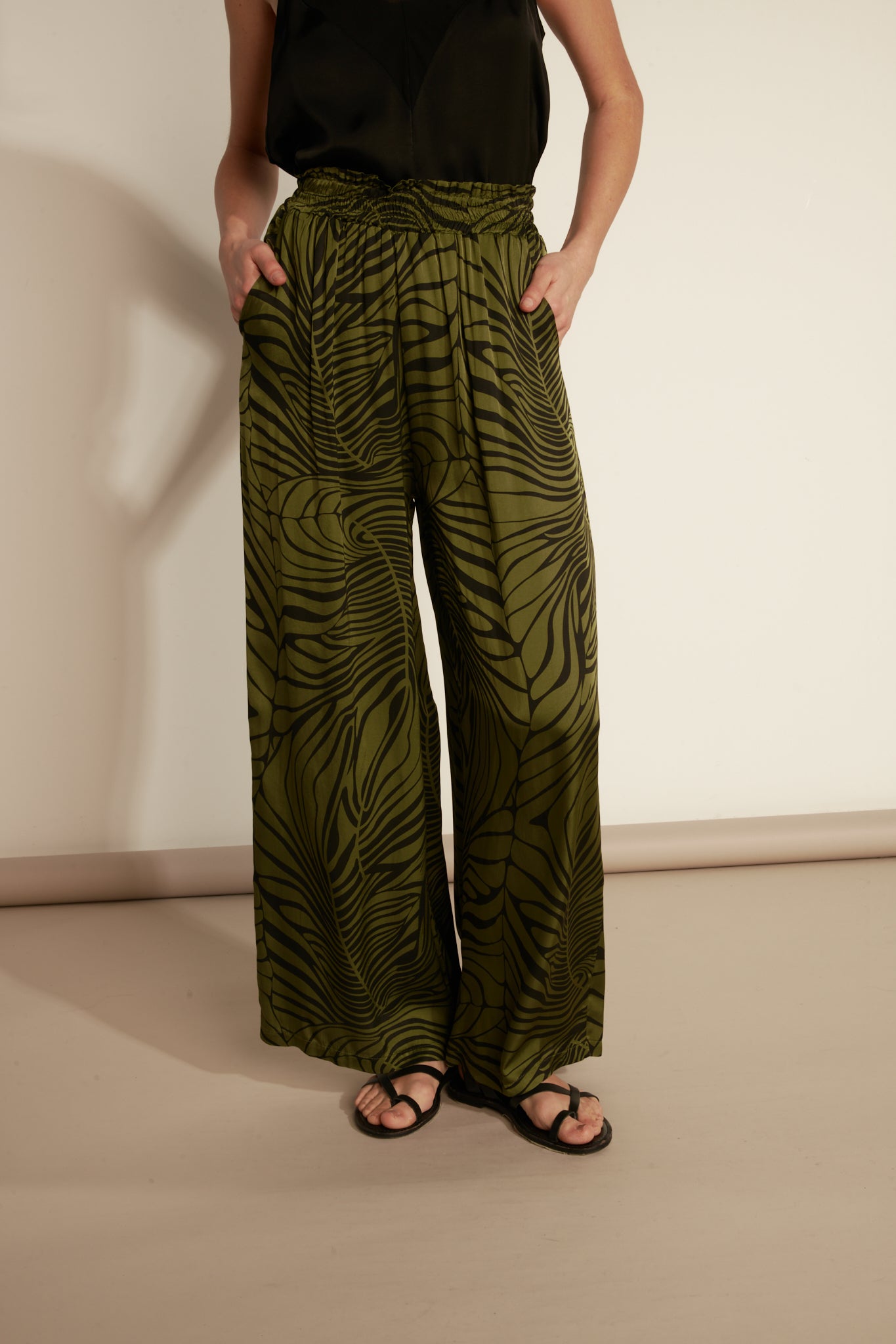 PANTALON LARGE AIMÉE IMPRIMÉ SAVANE KAKI