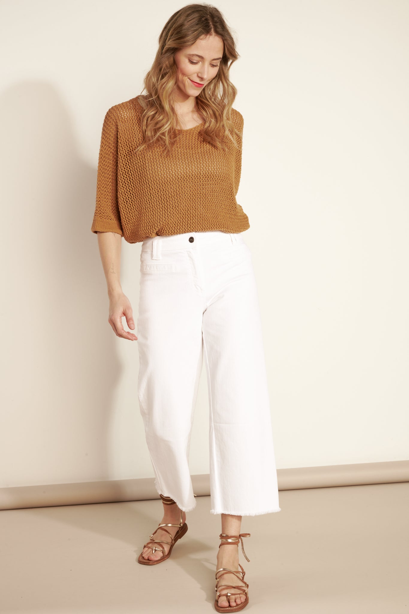 ARIETTE WHITE 7/8 FLARED TROUSERS